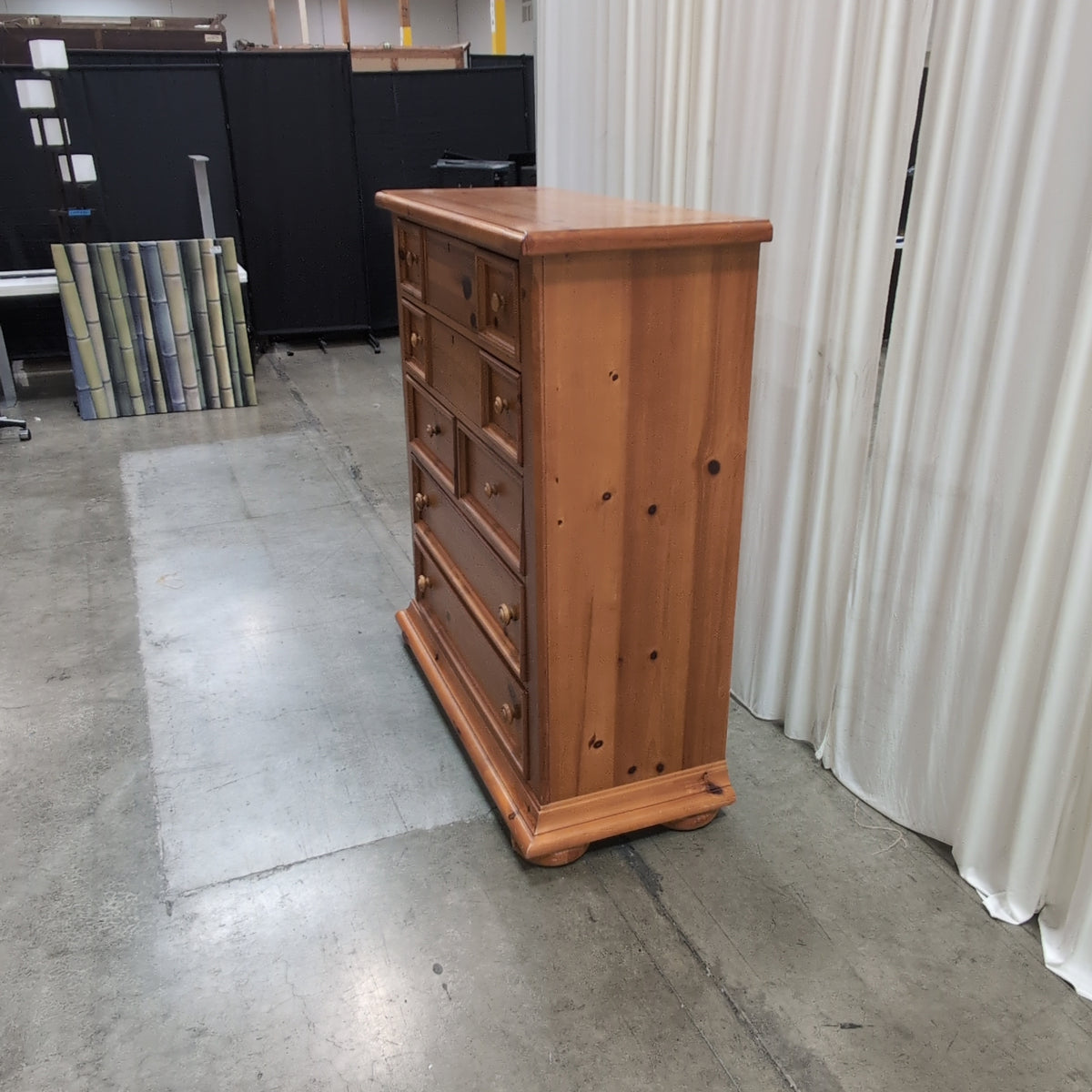 Rustic Pine Style Wood Dresser with Turned Feet