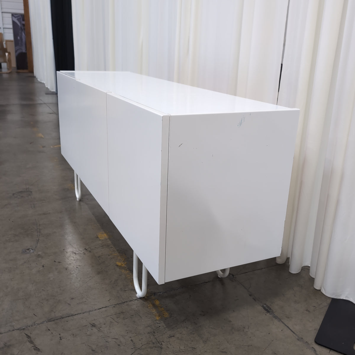 Minimalist White Three-Door TV Stand with Hairpin Legs