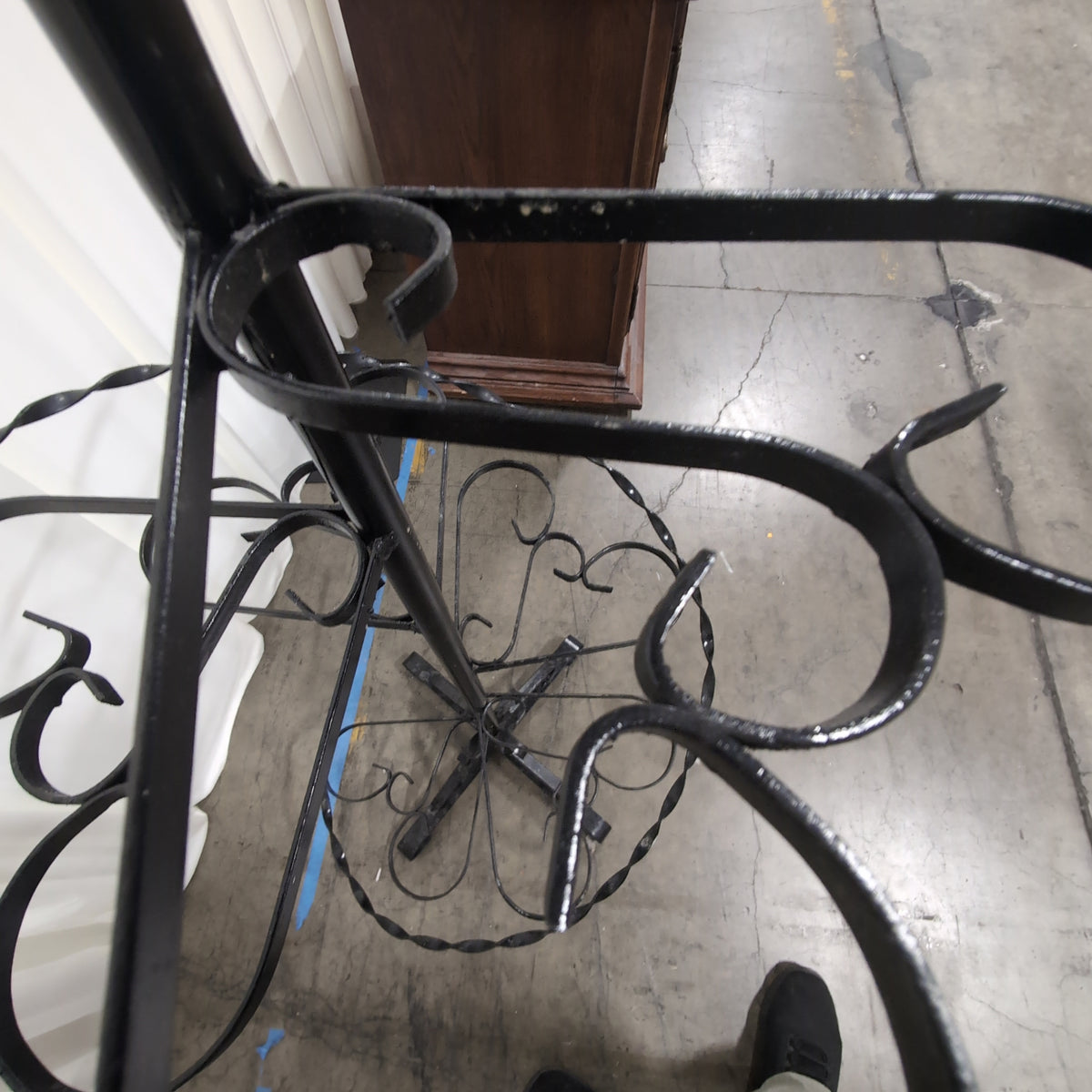 Black Wrought Iron Spiral Plant Stand