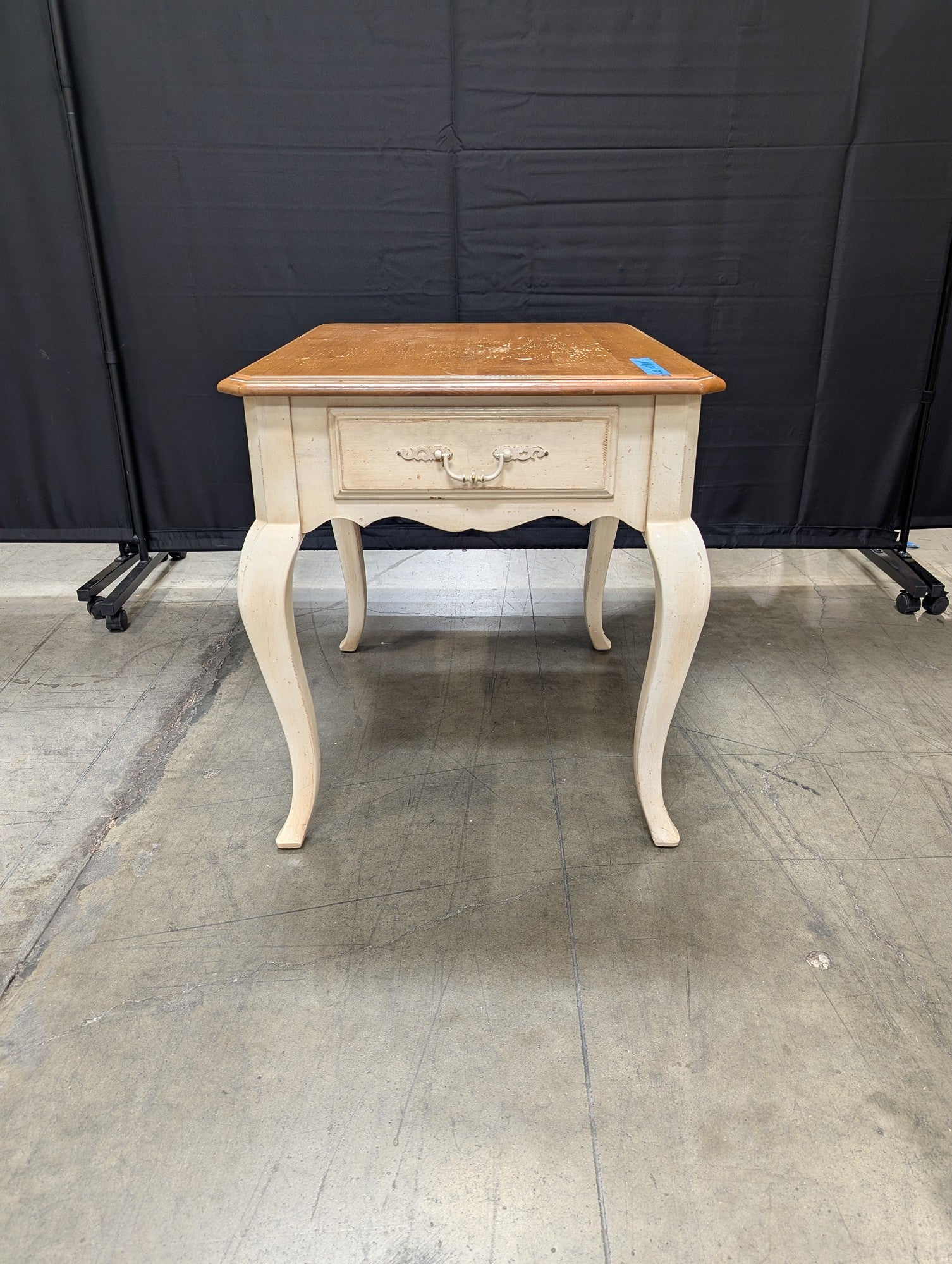 Ethan Allen French Country Style Wood Nightstand End Table