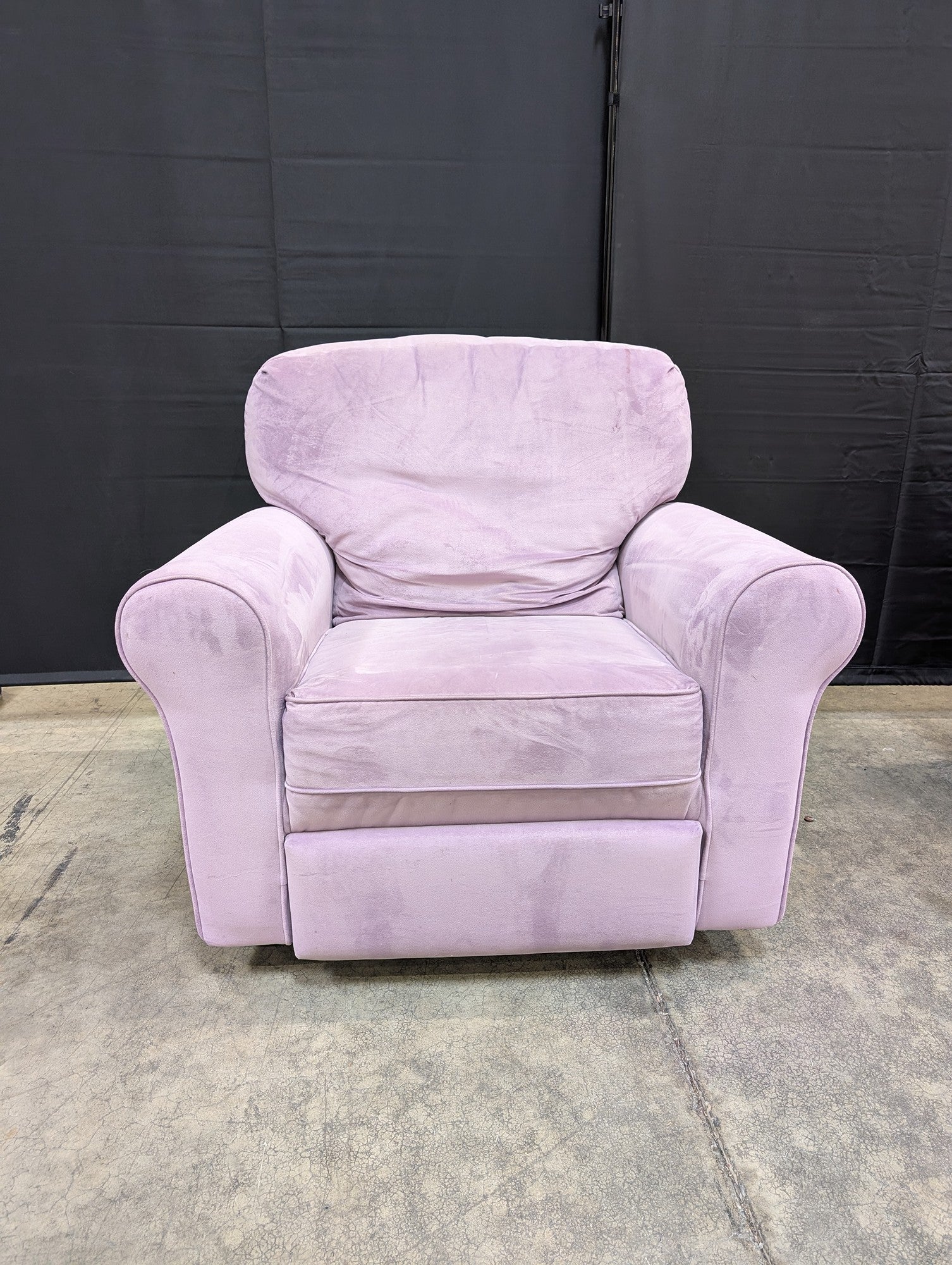 BEST CHAIRS, INC. Lavender Polyester Recliner