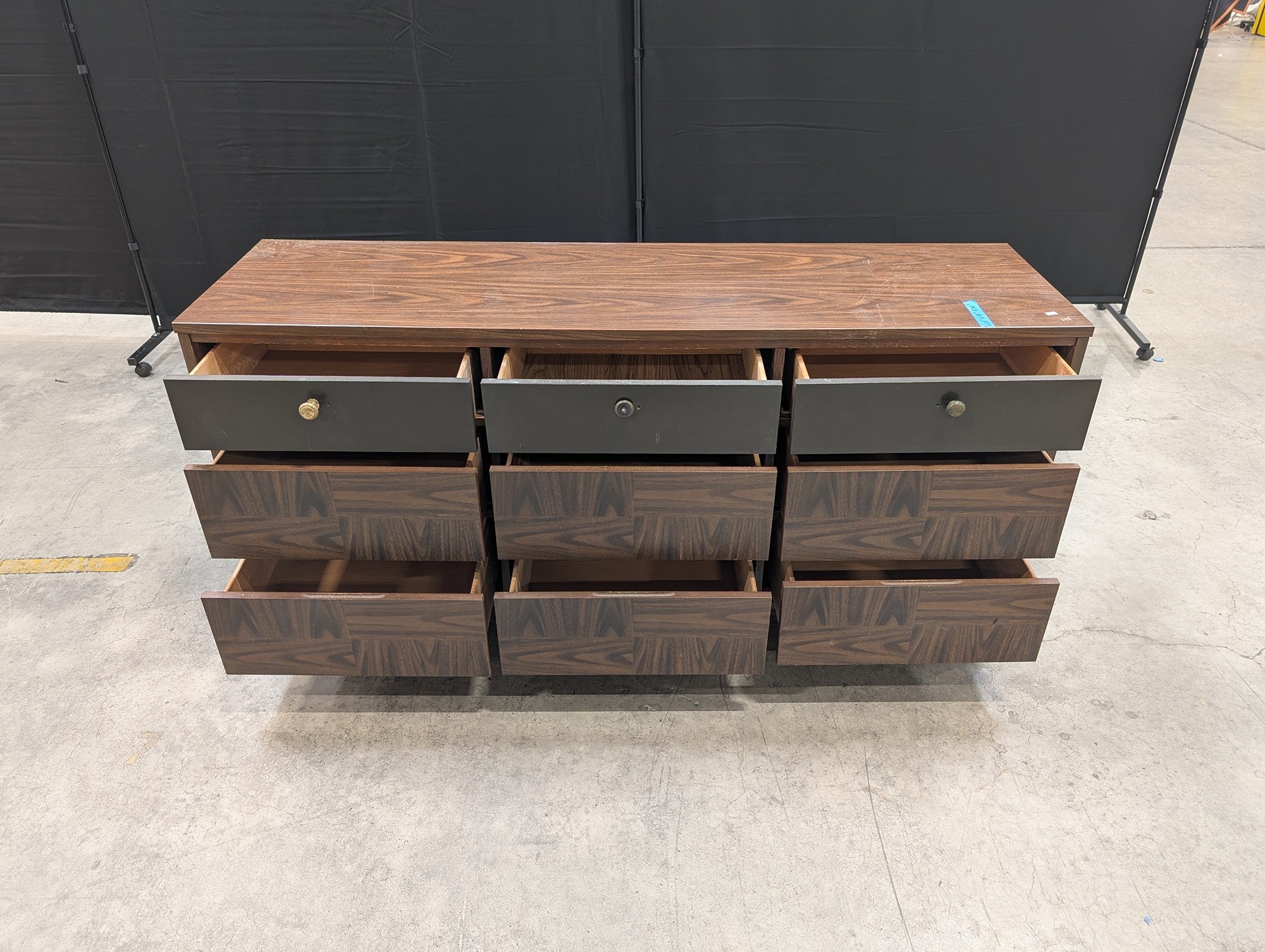 Geometric Pattern Dark Wood Dresser with Mirror