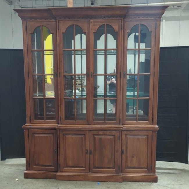 Lexington Brown Wood Breakfront China Cabinet
