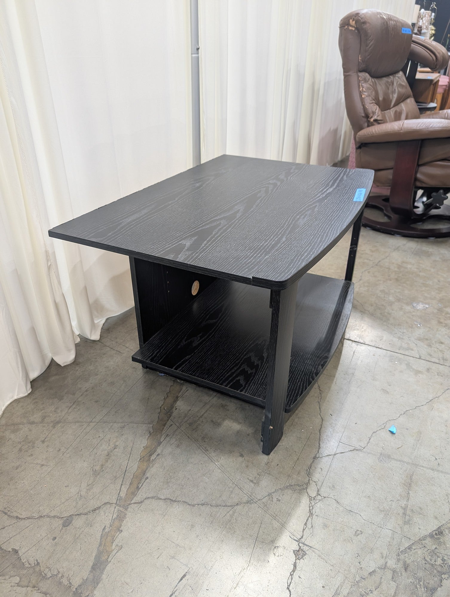 Black Wood Grain Open Shelf TV Stand