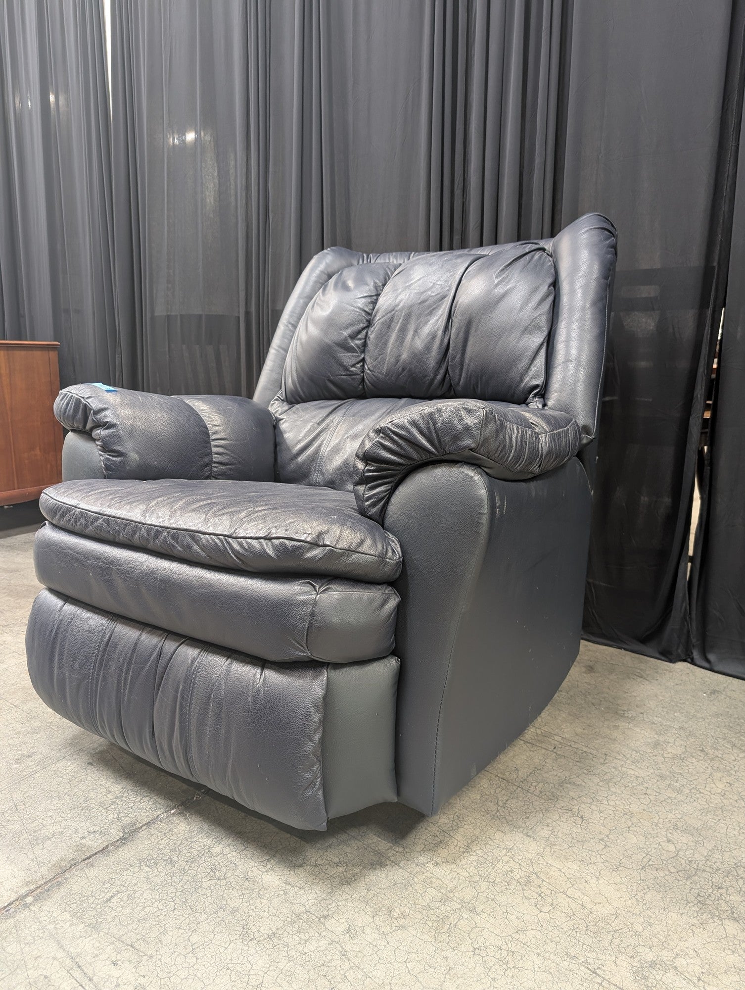 Navy Blue Leather Recliner with Manual Lever