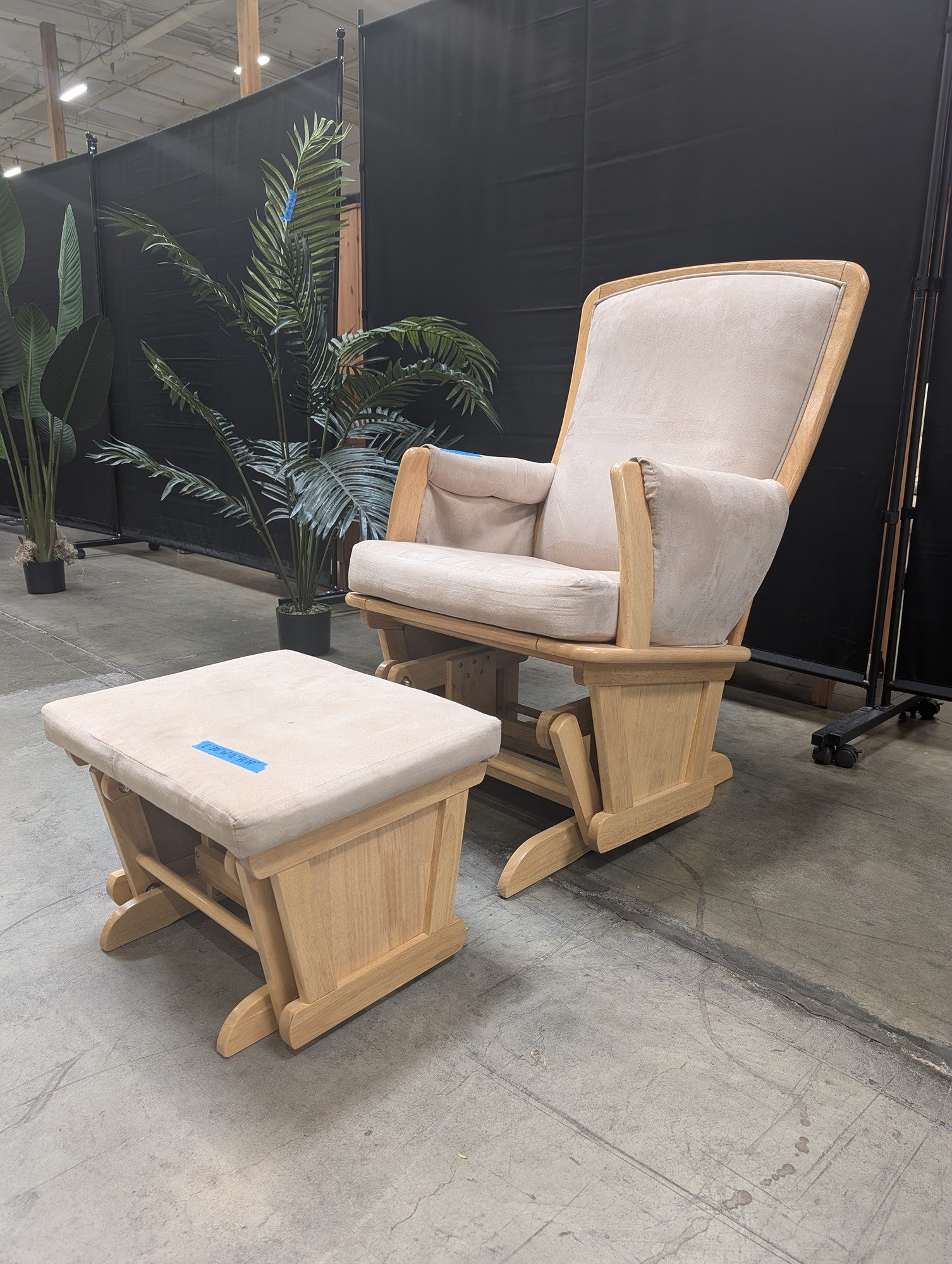Delta Wood Nursery Glider with Ottoman