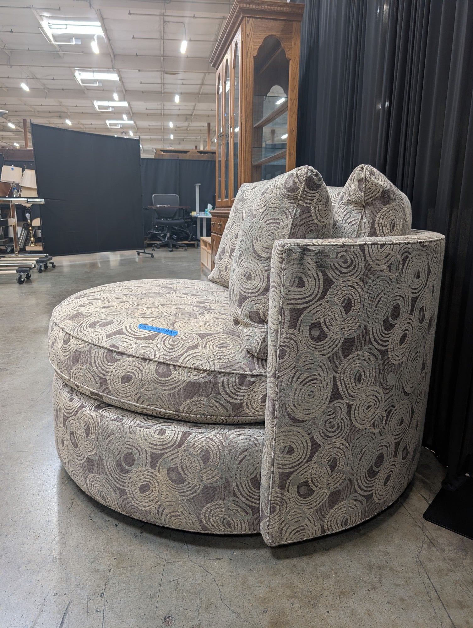 Macy's Modern Concepts Round Swivel Chair in Beige and Grey Swirl