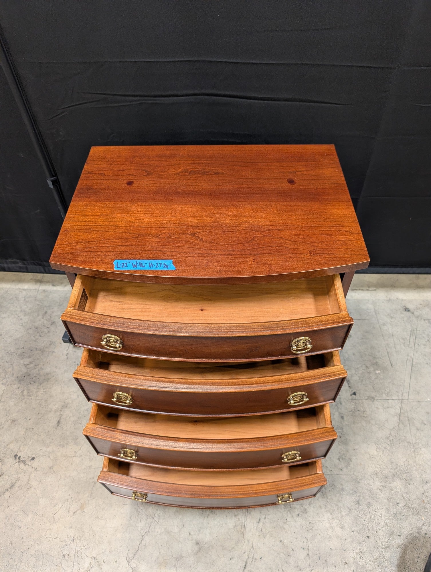 Gordon's Curved Four-Drawer Nightstand in Wood