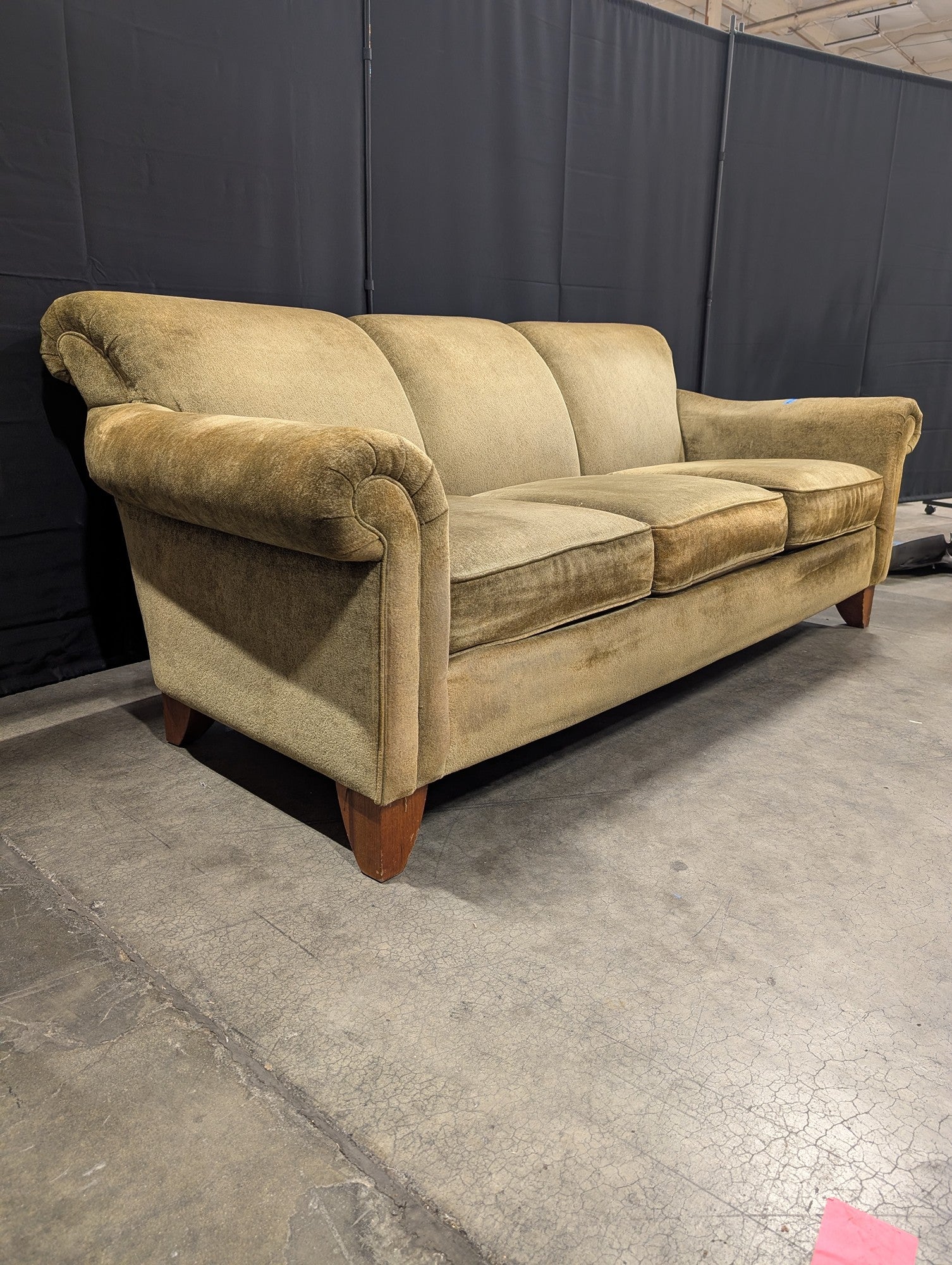 Flexsteel Christopher Lowell Three-Cushion Couch in Olive Fabric