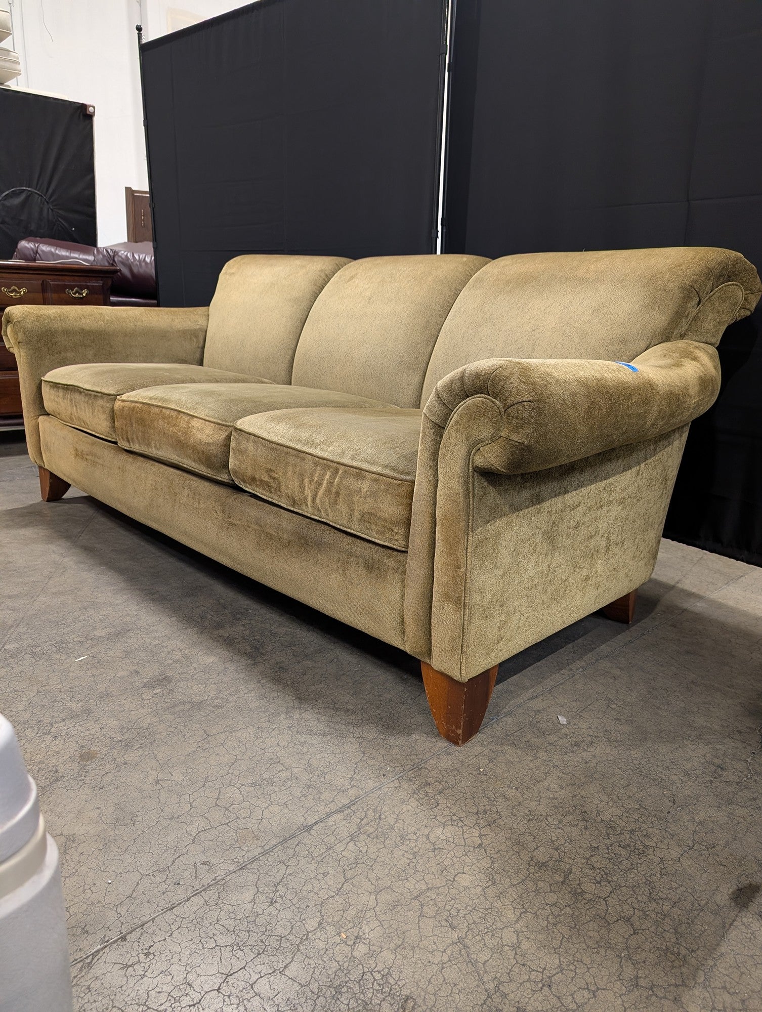 Flexsteel Christopher Lowell Three-Cushion Couch in Olive Fabric