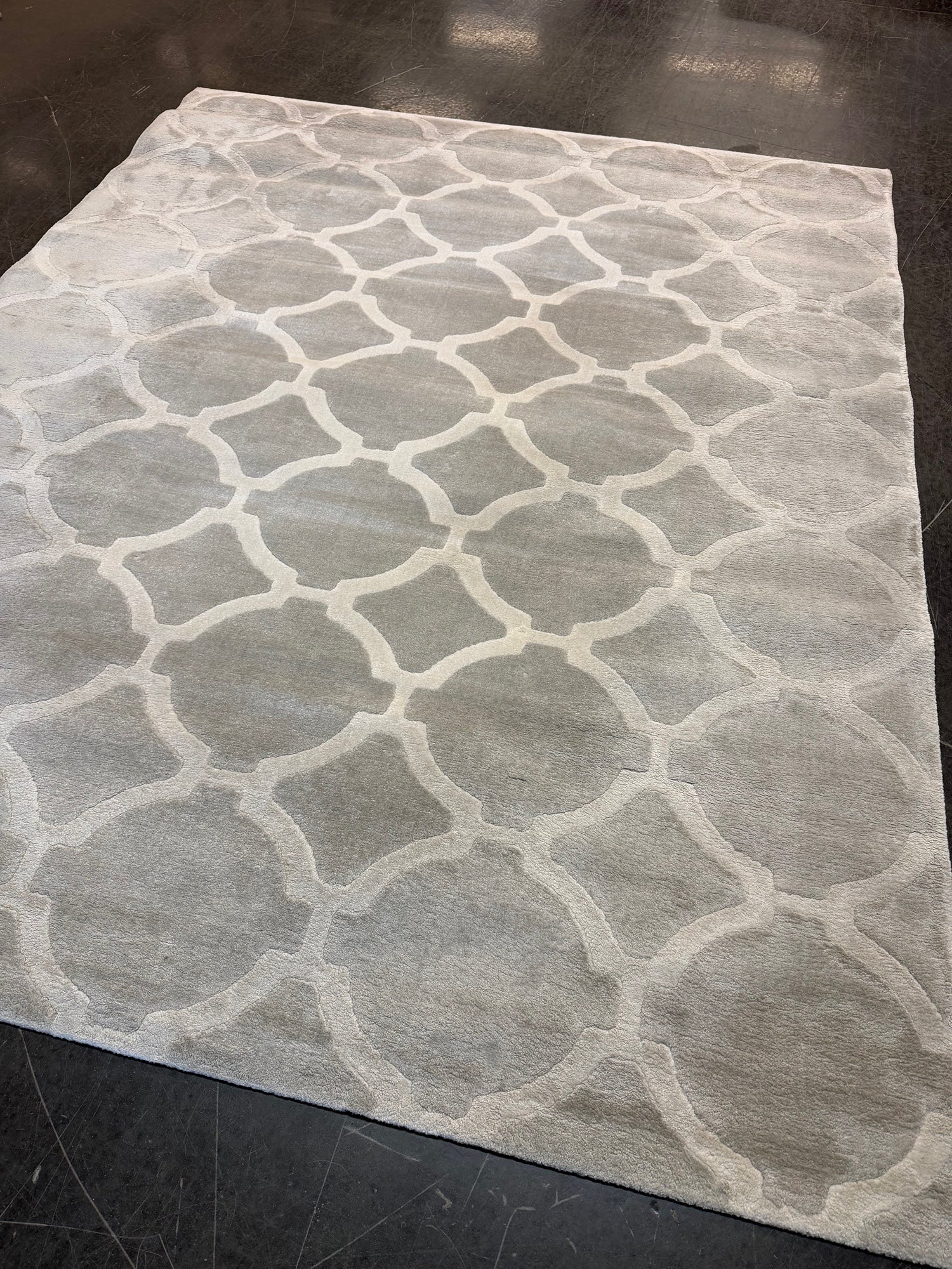 IKEA HILLESTED Light Grey Trellis Geometric 8 x 10 Area Rug
