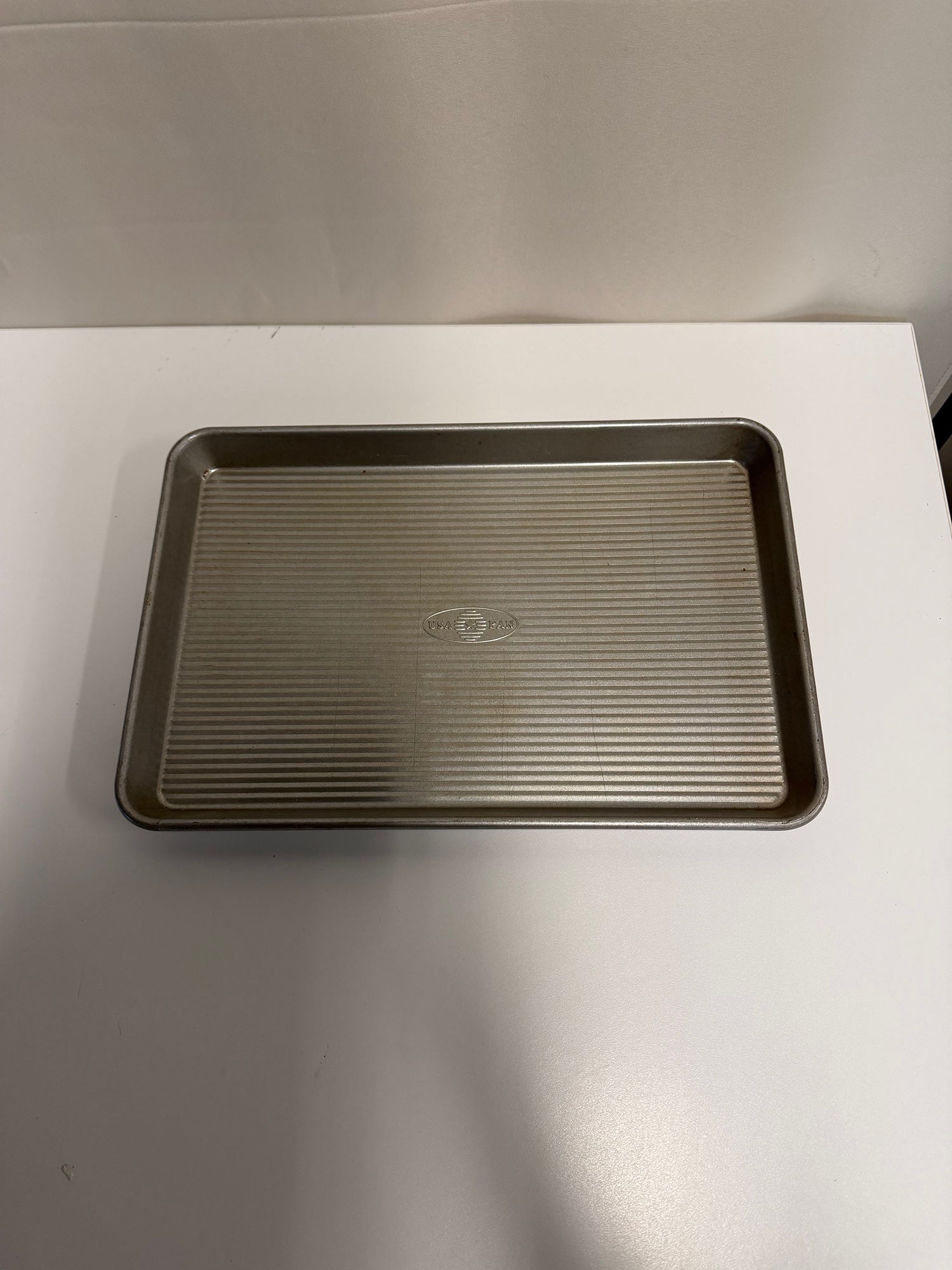 USA PAN Aluminized Steel Fluted Baking Sheet