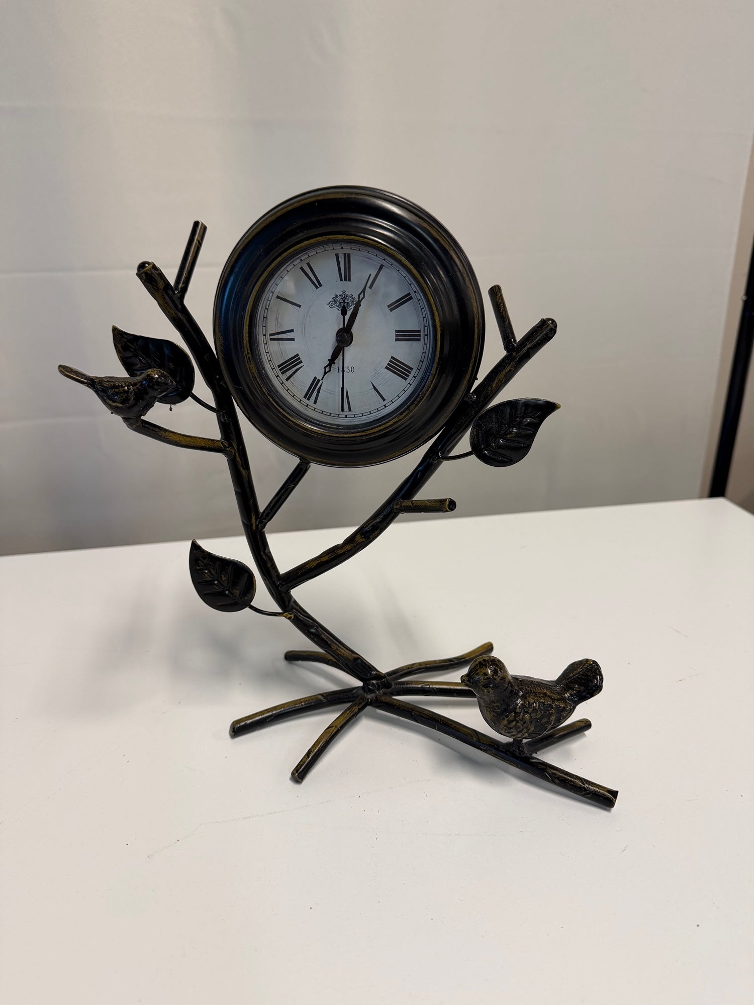 Rustic Branch and Bird Motif Table Clock