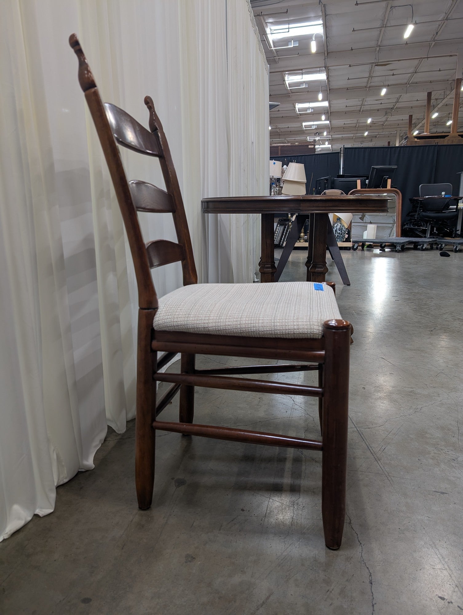 Traditional Ladderback Dining Chair in Dark Wood
