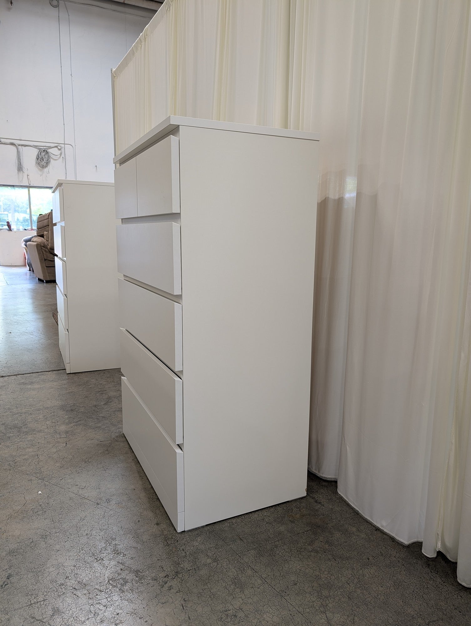 White Six-Drawer Minimalist Dresser