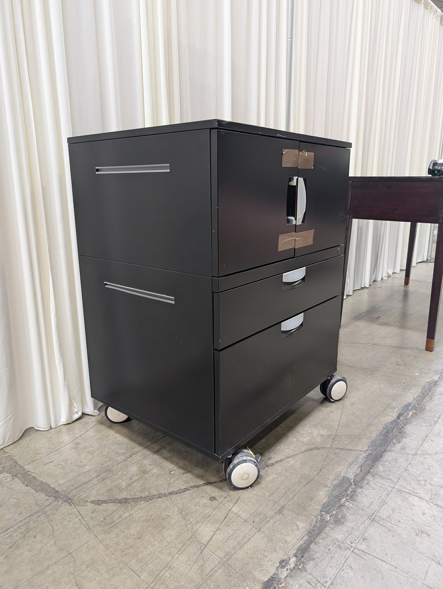 Black Metal Mobile Rolling Filing Cabinet missing key