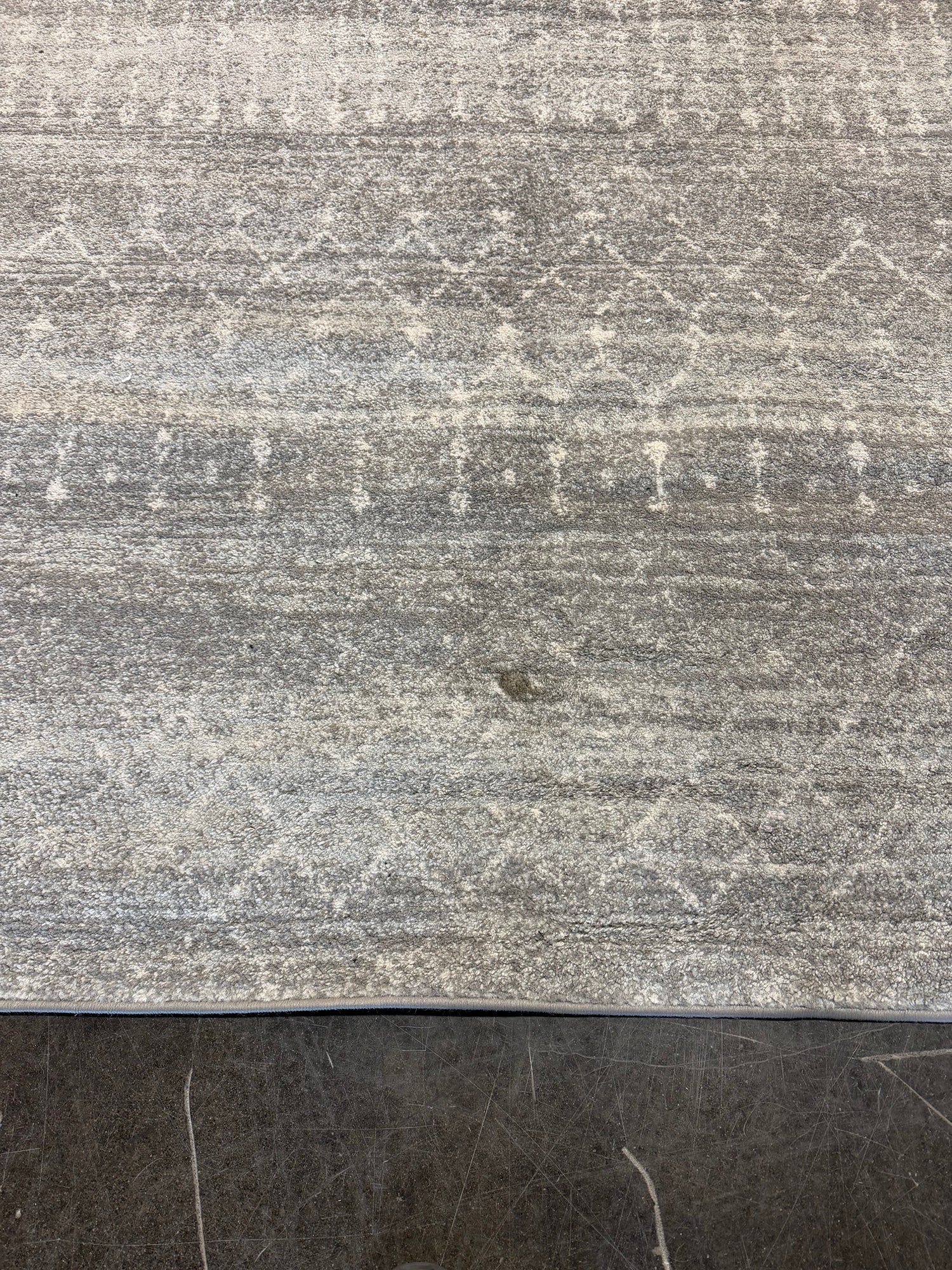 nuLOOM Bodrum Dark Grey 9x12 Area Rug in Polypropylene