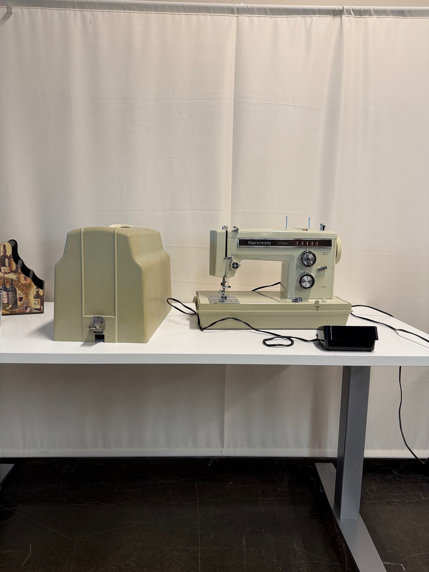 Kenmore 12 Stitch Model 158 Classic Mechanical Sewing Machine with Hard Case