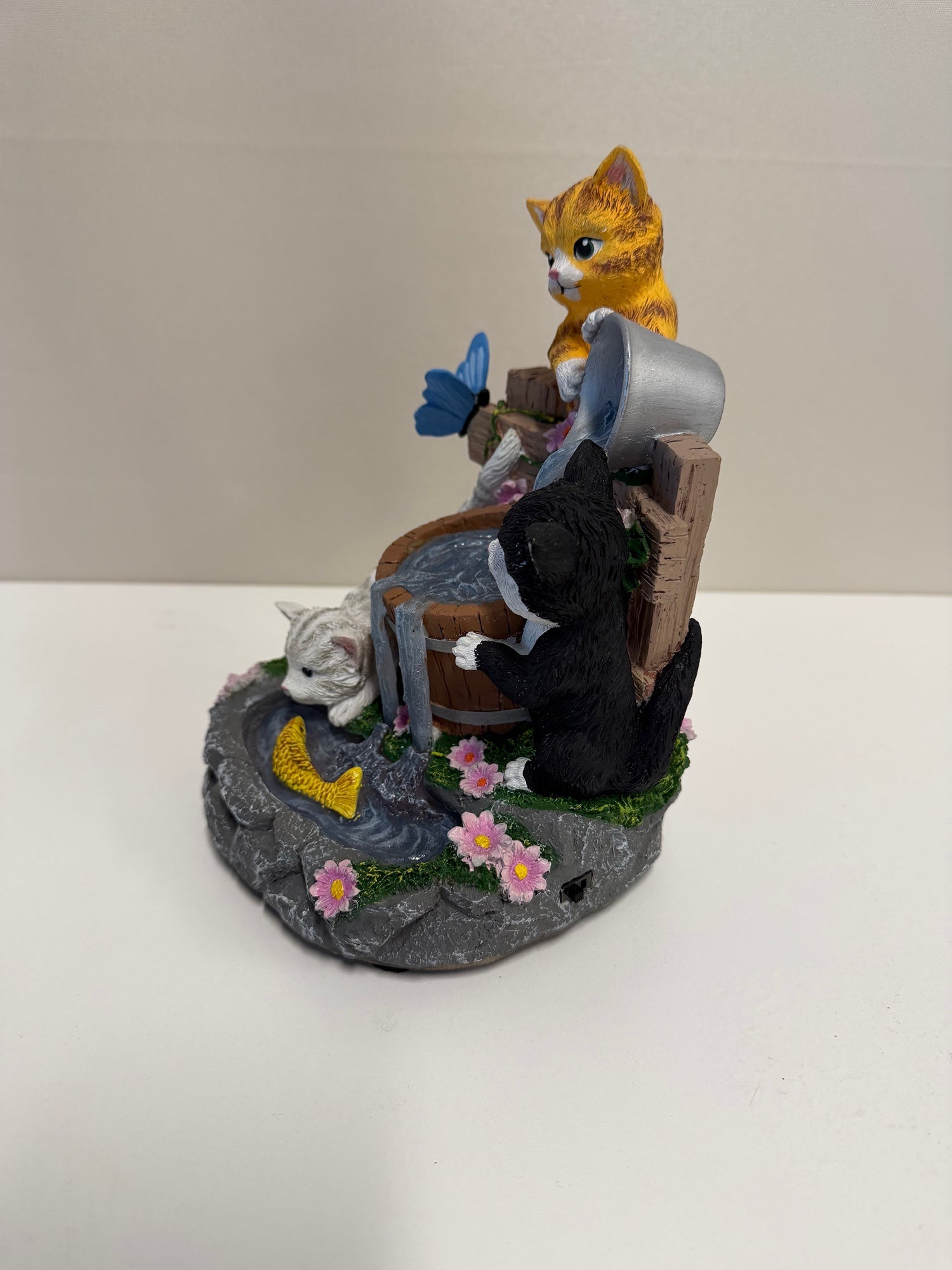 The Bradford Exchange Whiskers & Waterfalls Playful Paws Kitten Fountain Sculpture