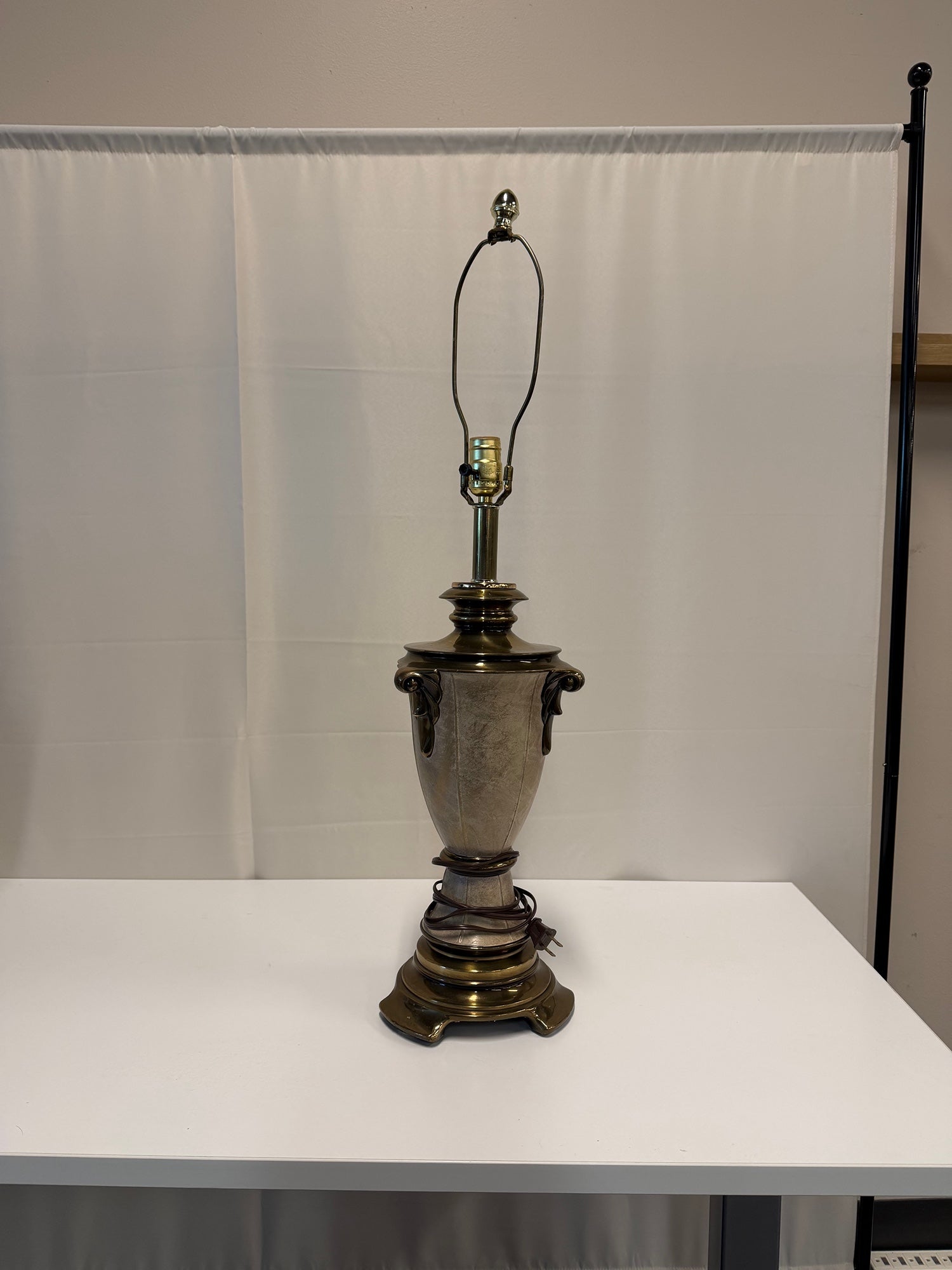 Neoclassical Urn Table Lamp in Antique Brass