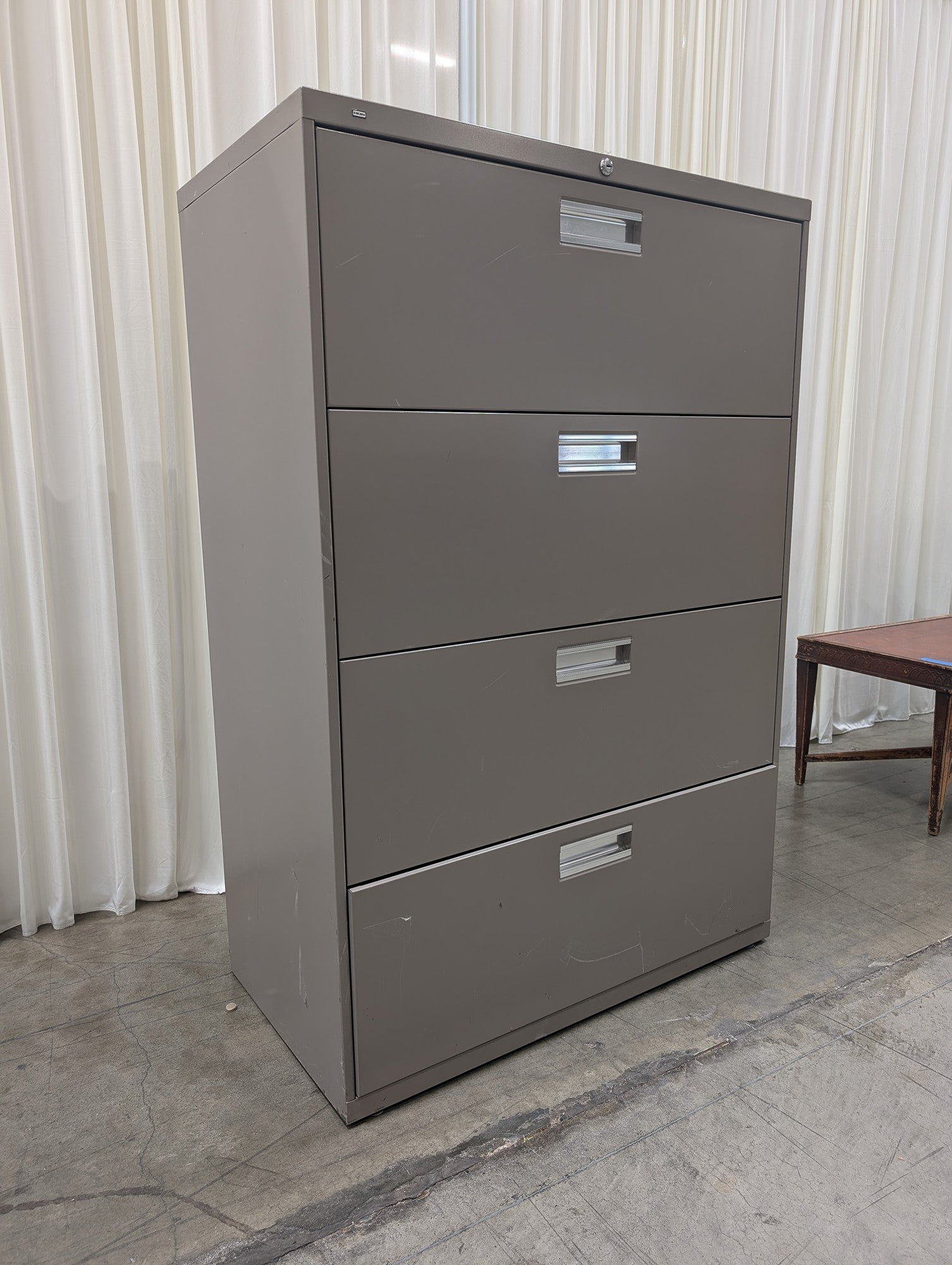 HON Grey Four-Drawer Filing Cabinet in Metal