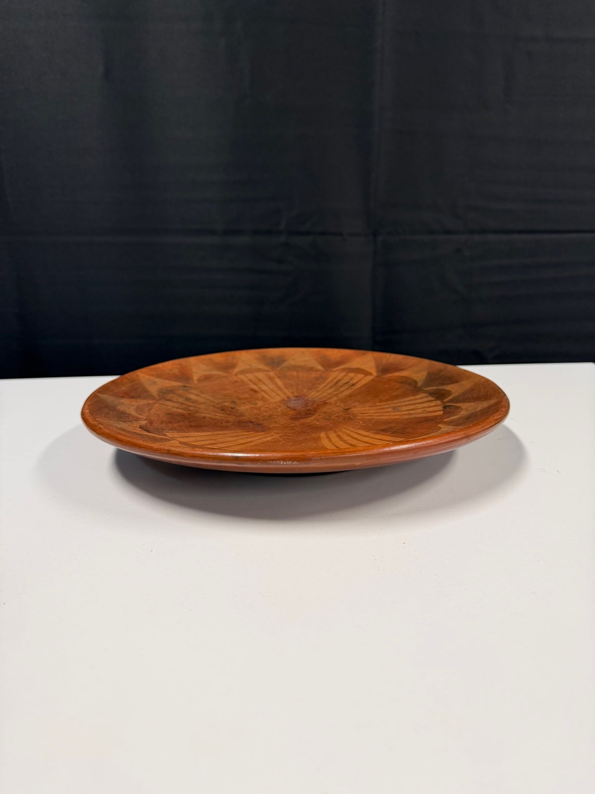 Sasak Pottery Hand-Made Decorative Plate in Earthenware