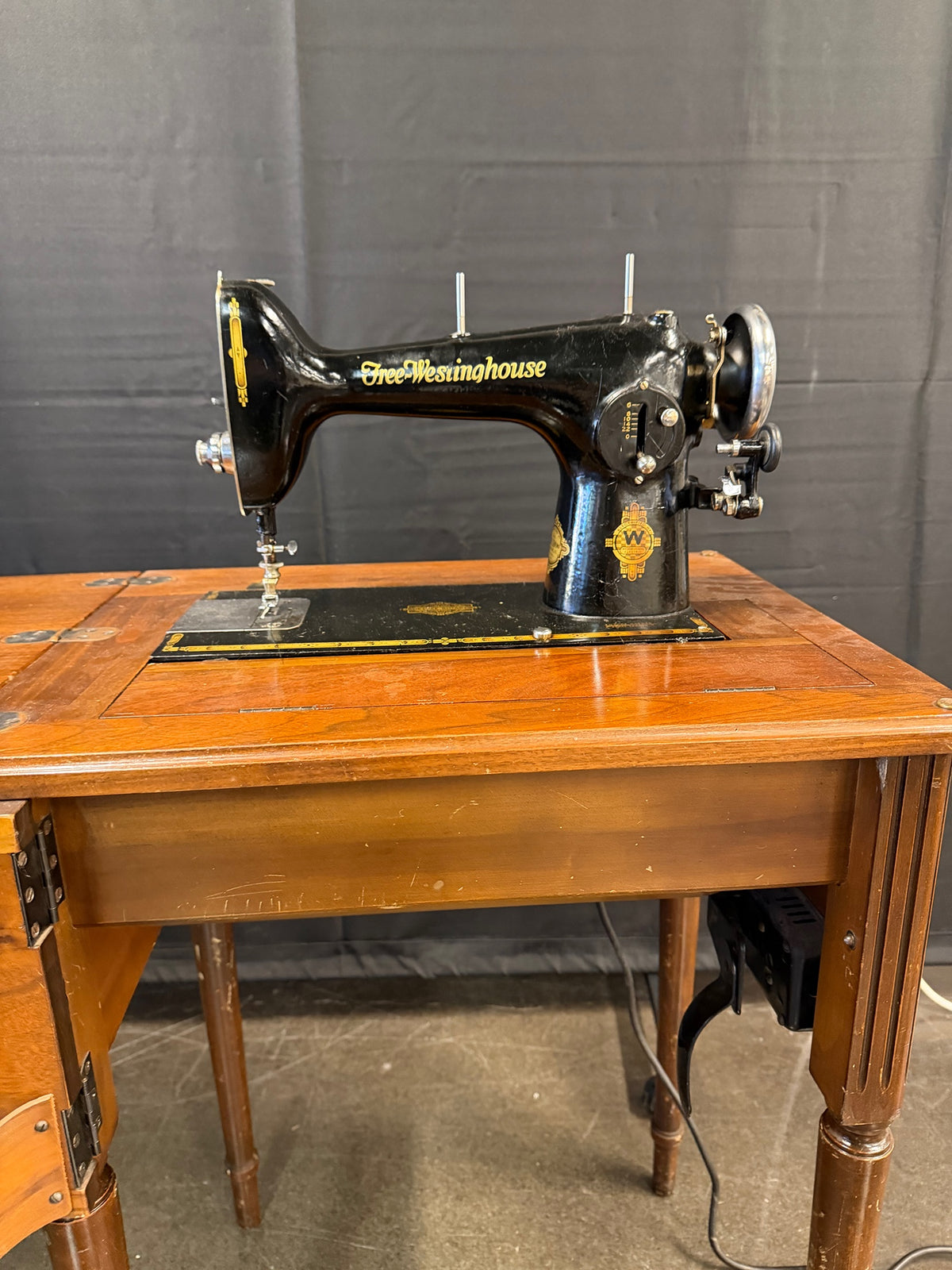 Free Westinghouse Black Vintage Sewing Machine in Wood Cabinet