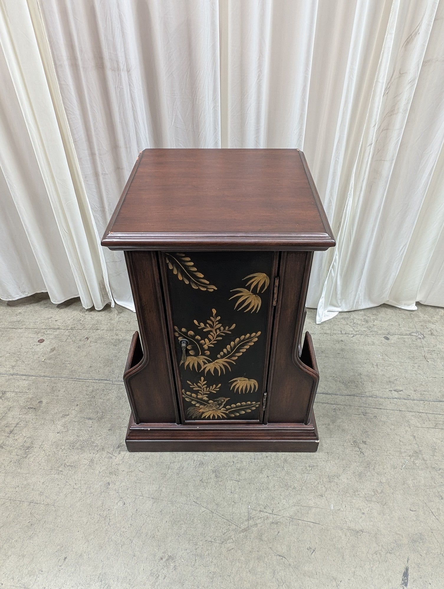 Chinoiserie Painted Wood End Table with Magazine Racks