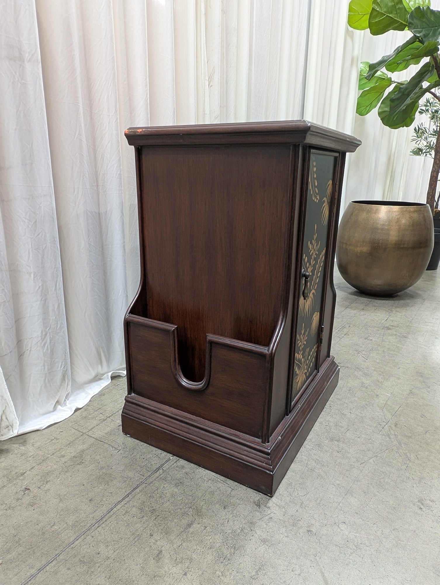 Chinoiserie Painted Wood End Table with Magazine Racks