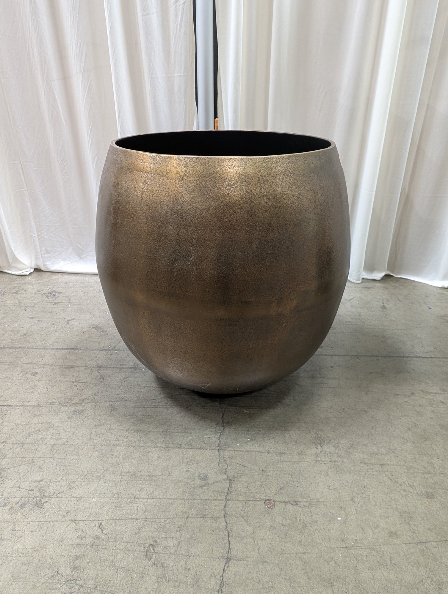 Large Rounded Metallic Garden Planter in Textured Bronze