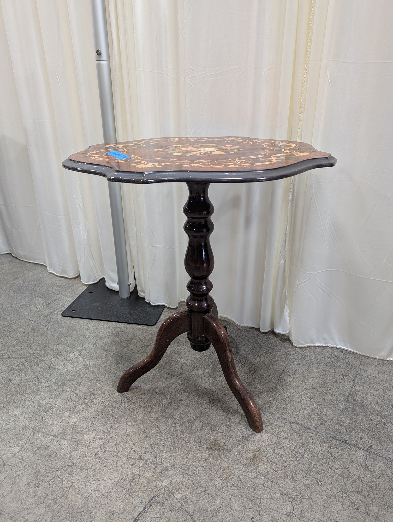 Ornate Inlaid Dark Wood Scalloped End Table