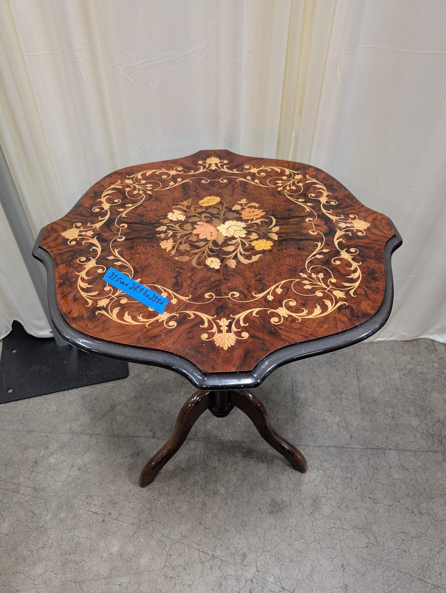 Ornate Inlaid Dark Wood Scalloped End Table