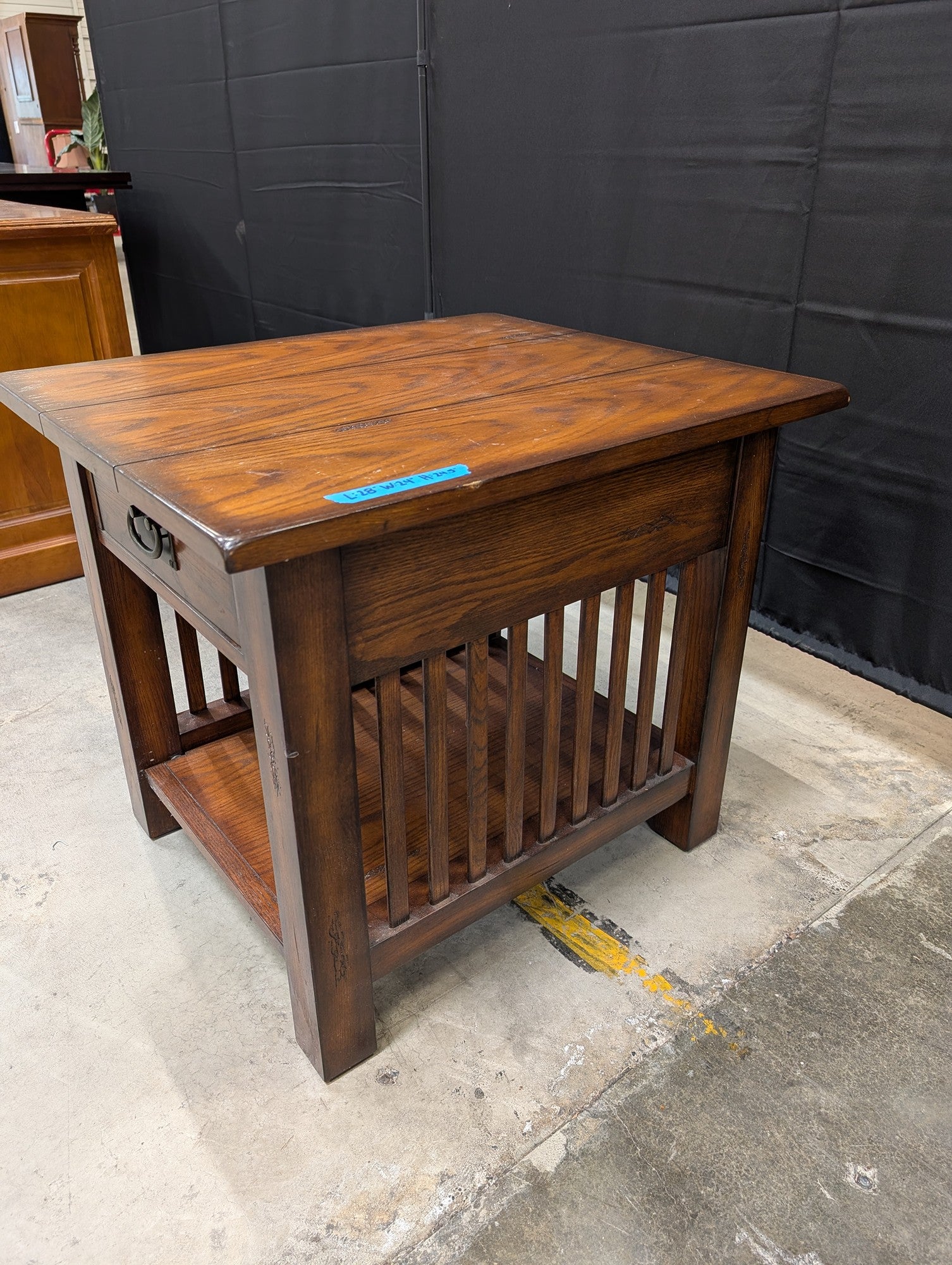 Mission Style Oak End Table with Drawer