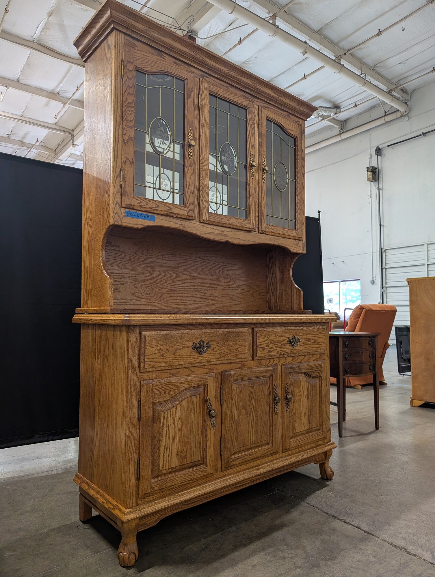 Traditional Golden Oak China Cabinet with Leaded Glass