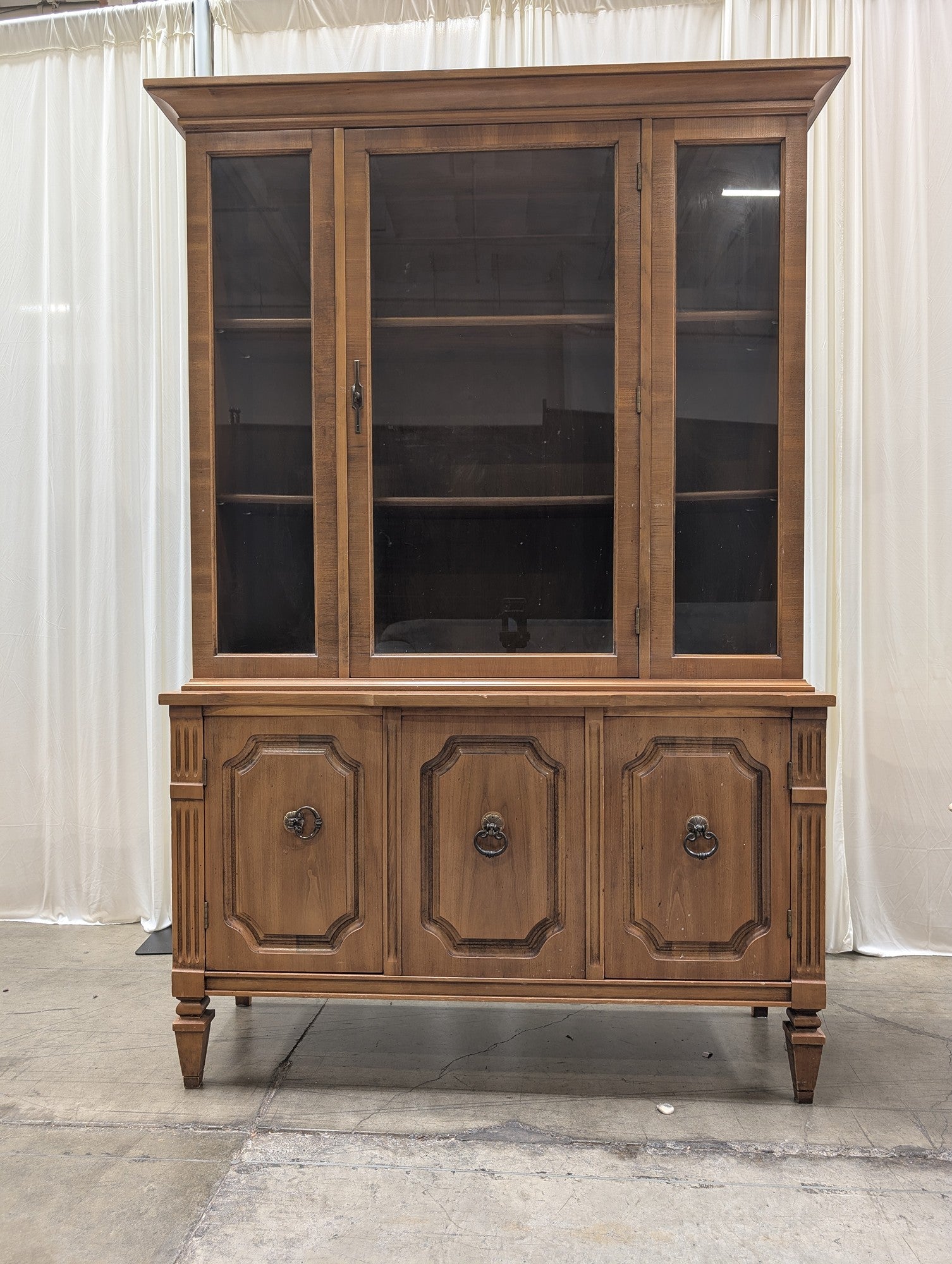 Traditional Wood China Cabinet with Glass Doors