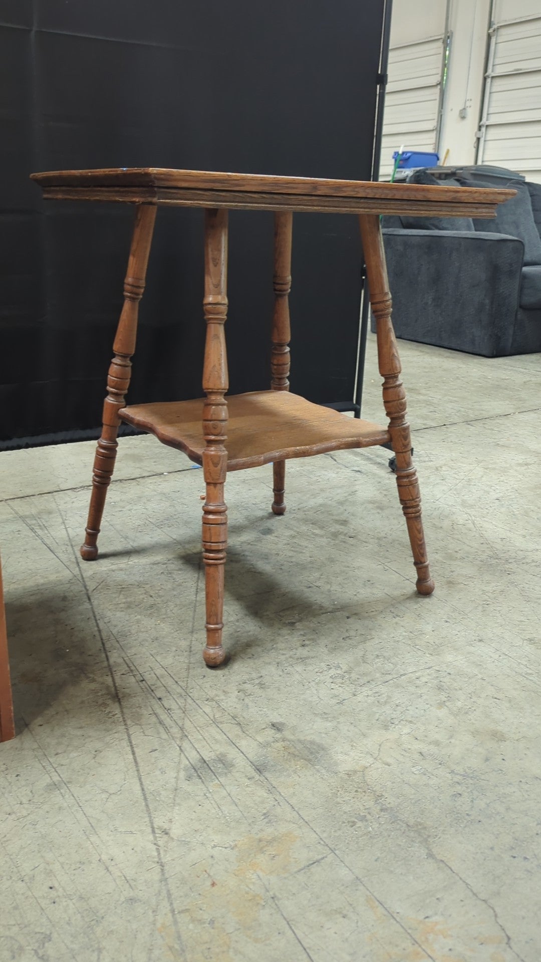 Vintage Medium Brown Wood End Table with Turned Legs