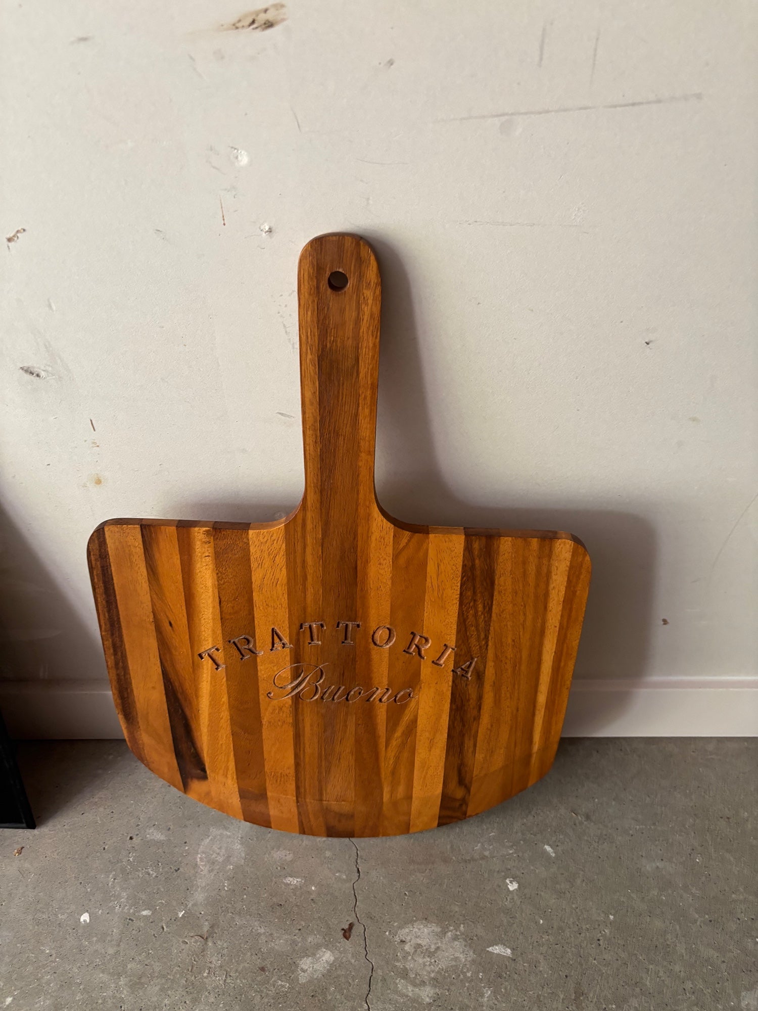 Trattoria Buono Wooden Pizza Peel with Handle
