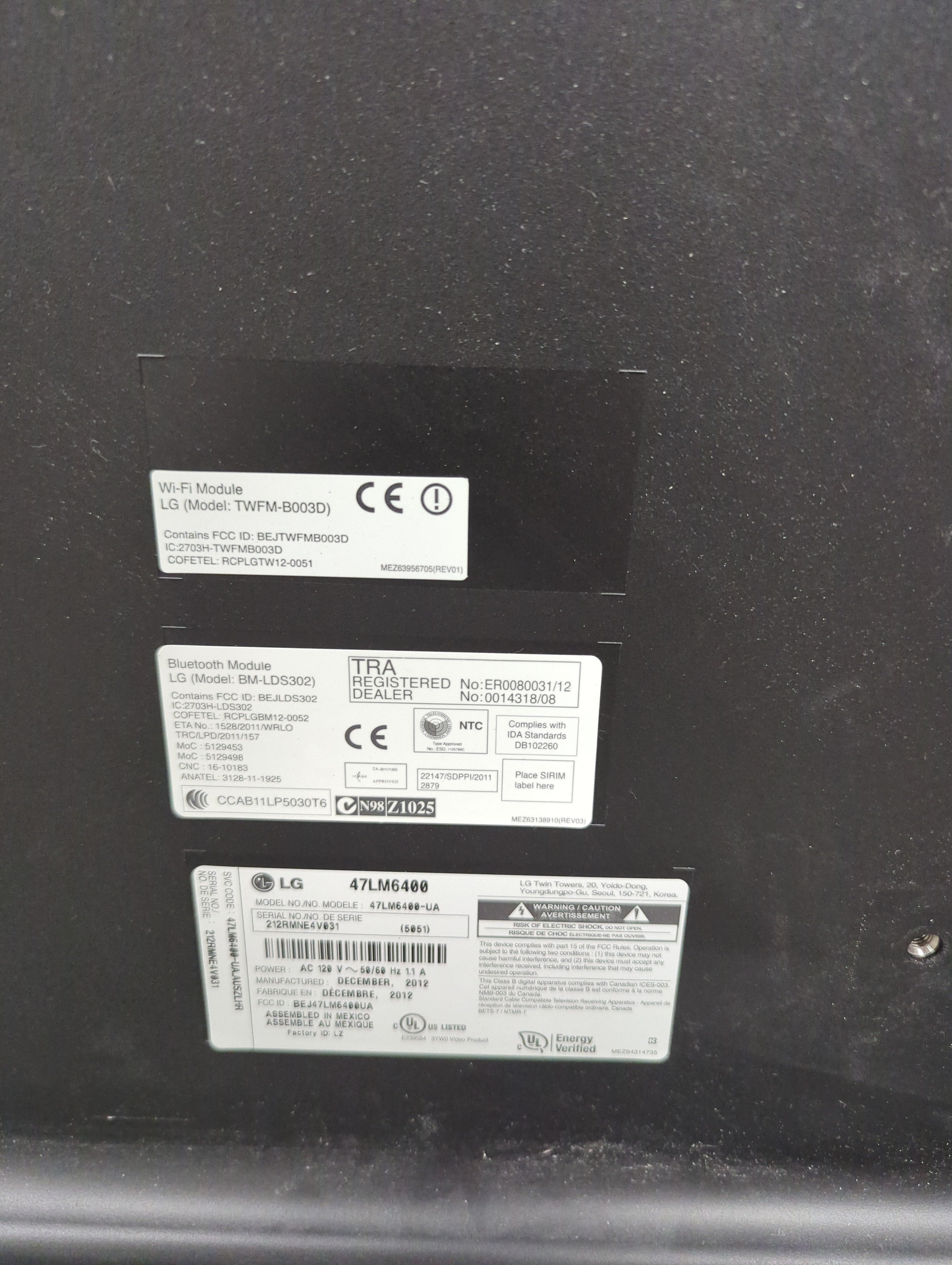 Black LG 48 Inches Flat Screen Television - 47LM6400
