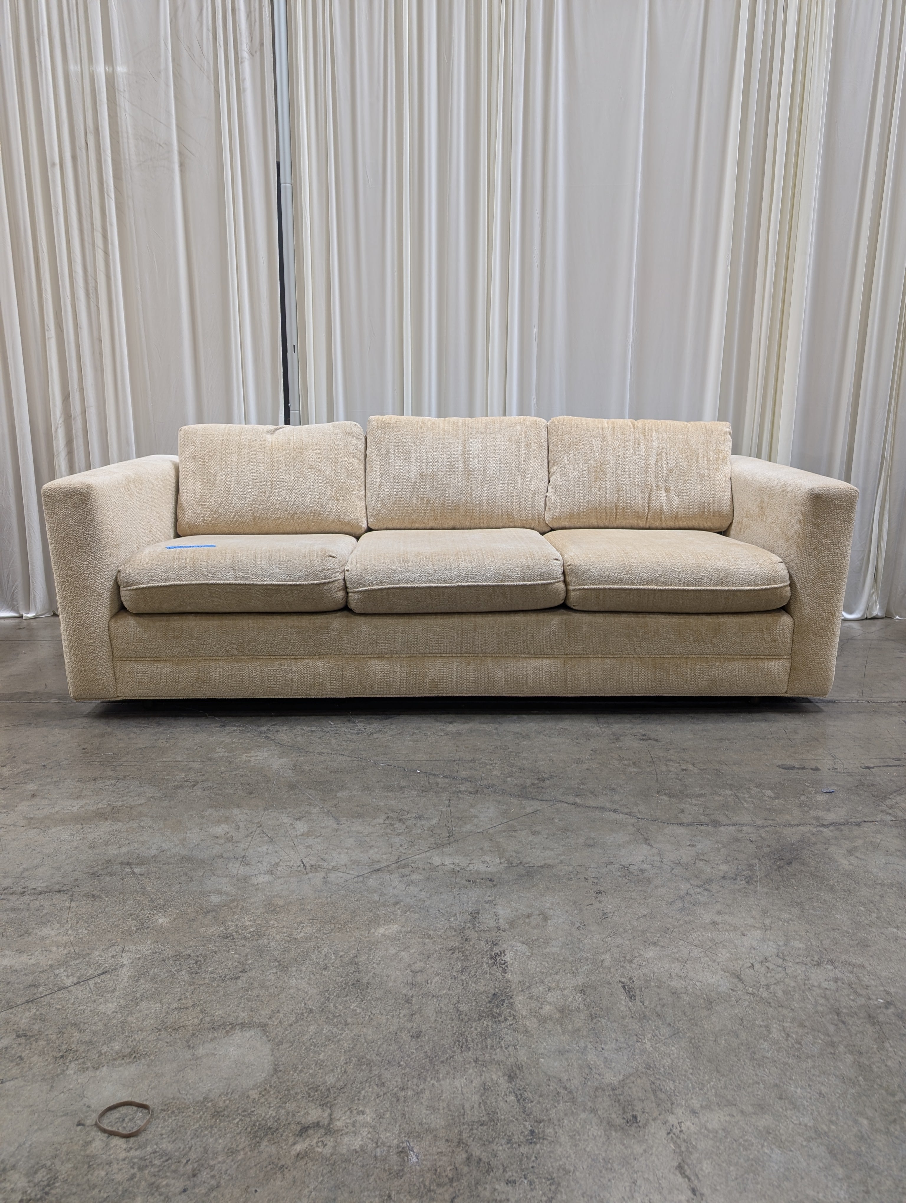 Cream Textured Fabric Couch with Track Arms