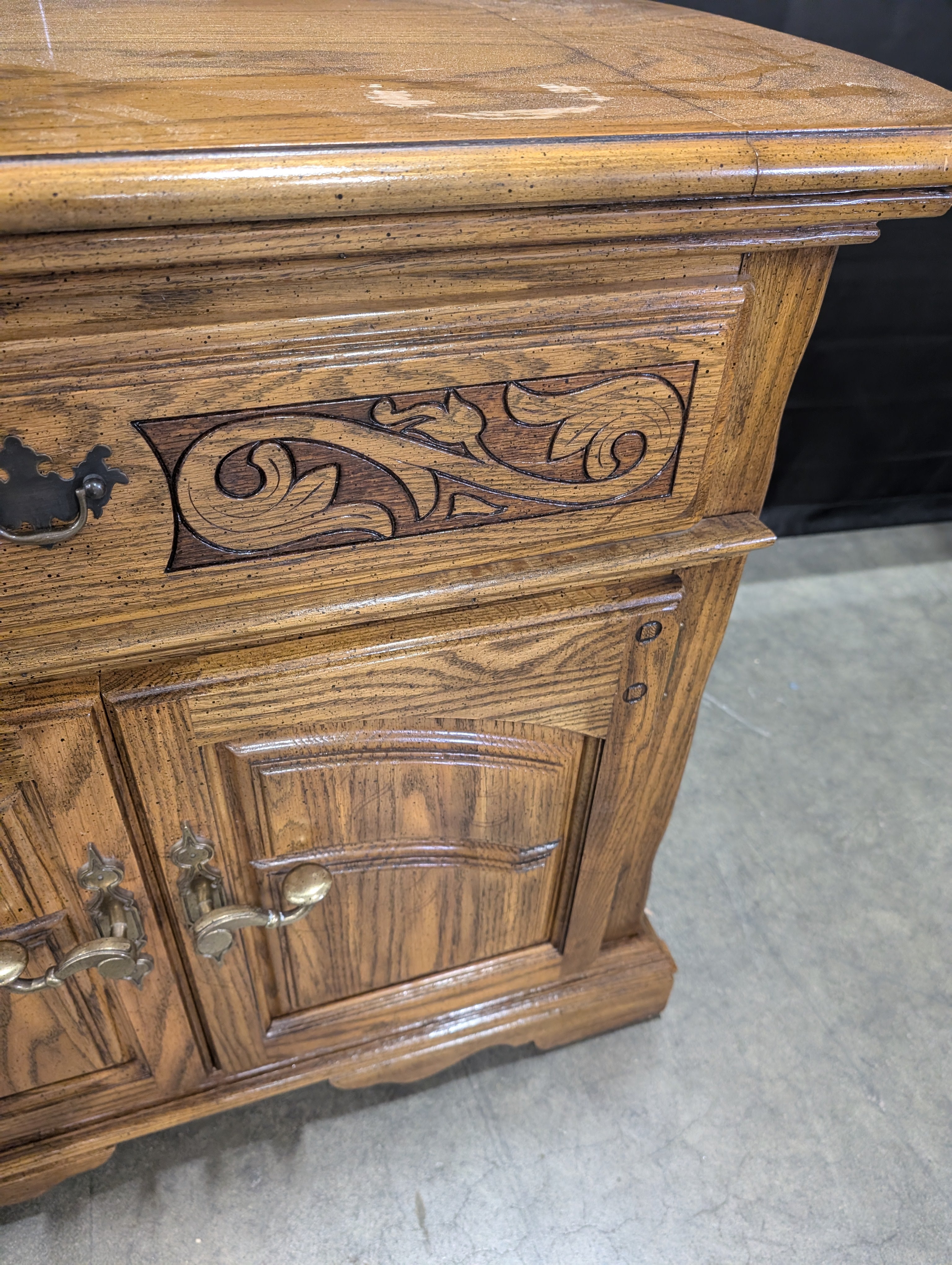 American Drew Flip-top Buffet Server