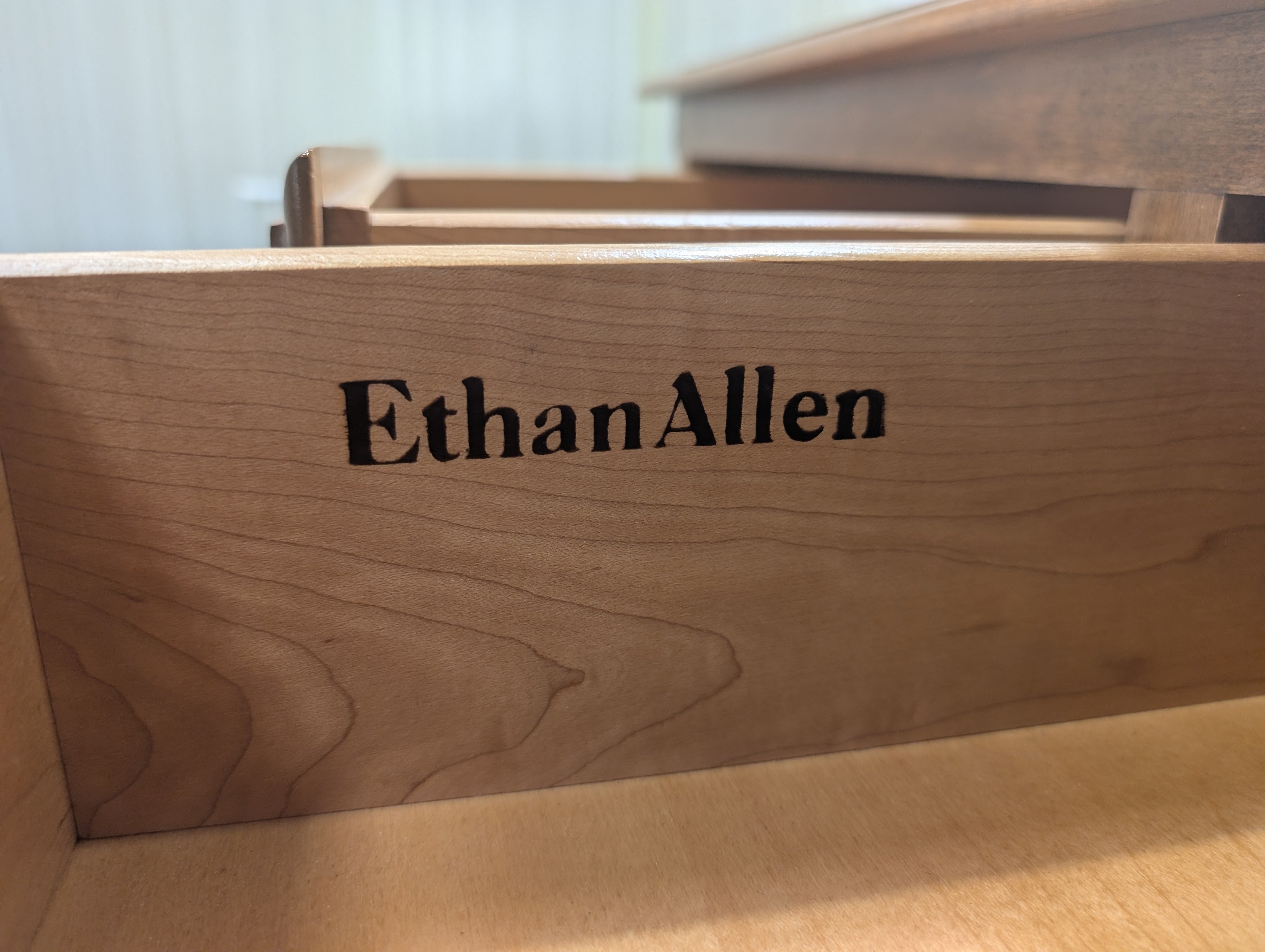 Traditional Ethan Allen Six-Drawer Dresser in Warm Wood