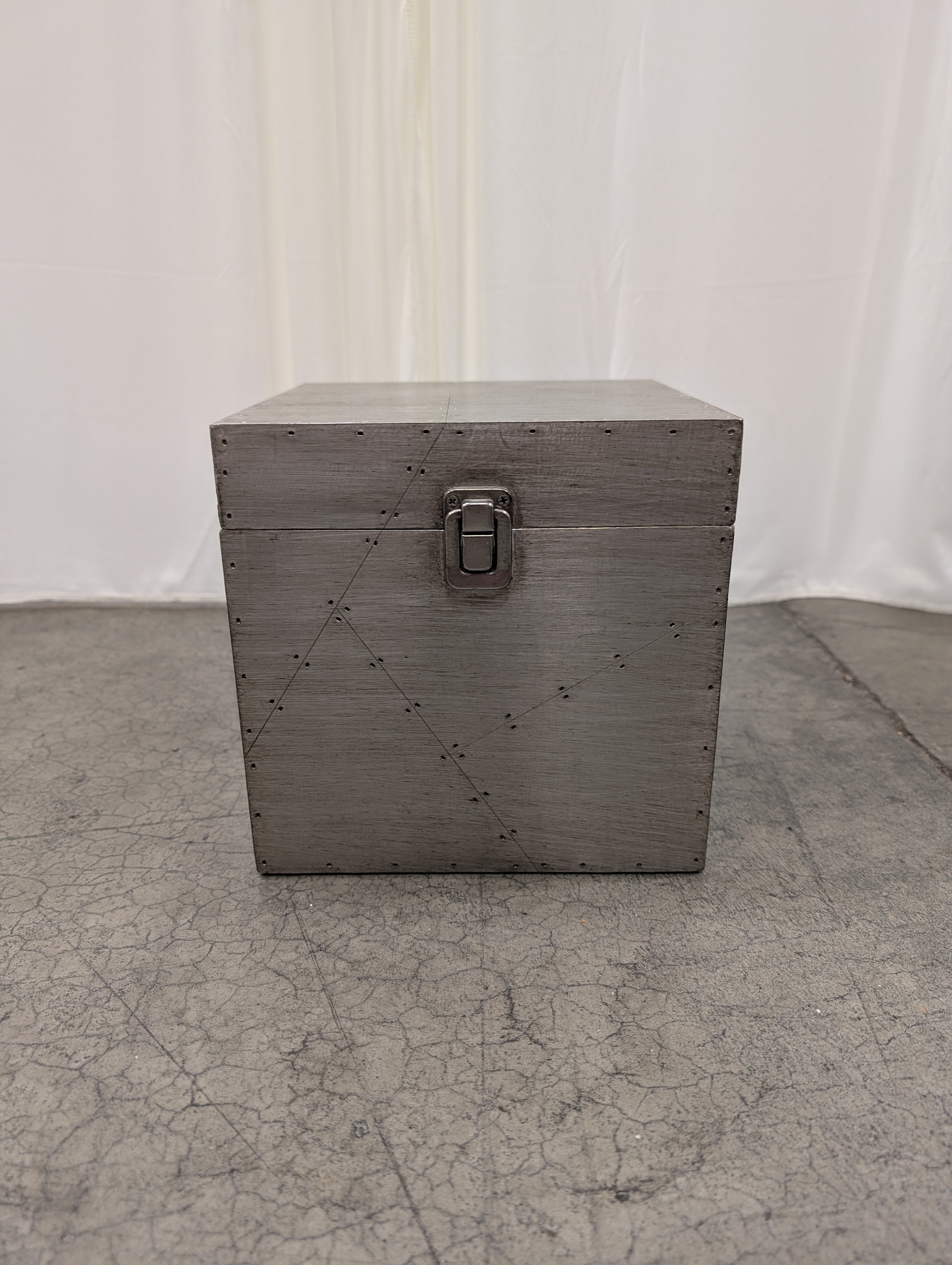 8" Storage Box with Metal Latch