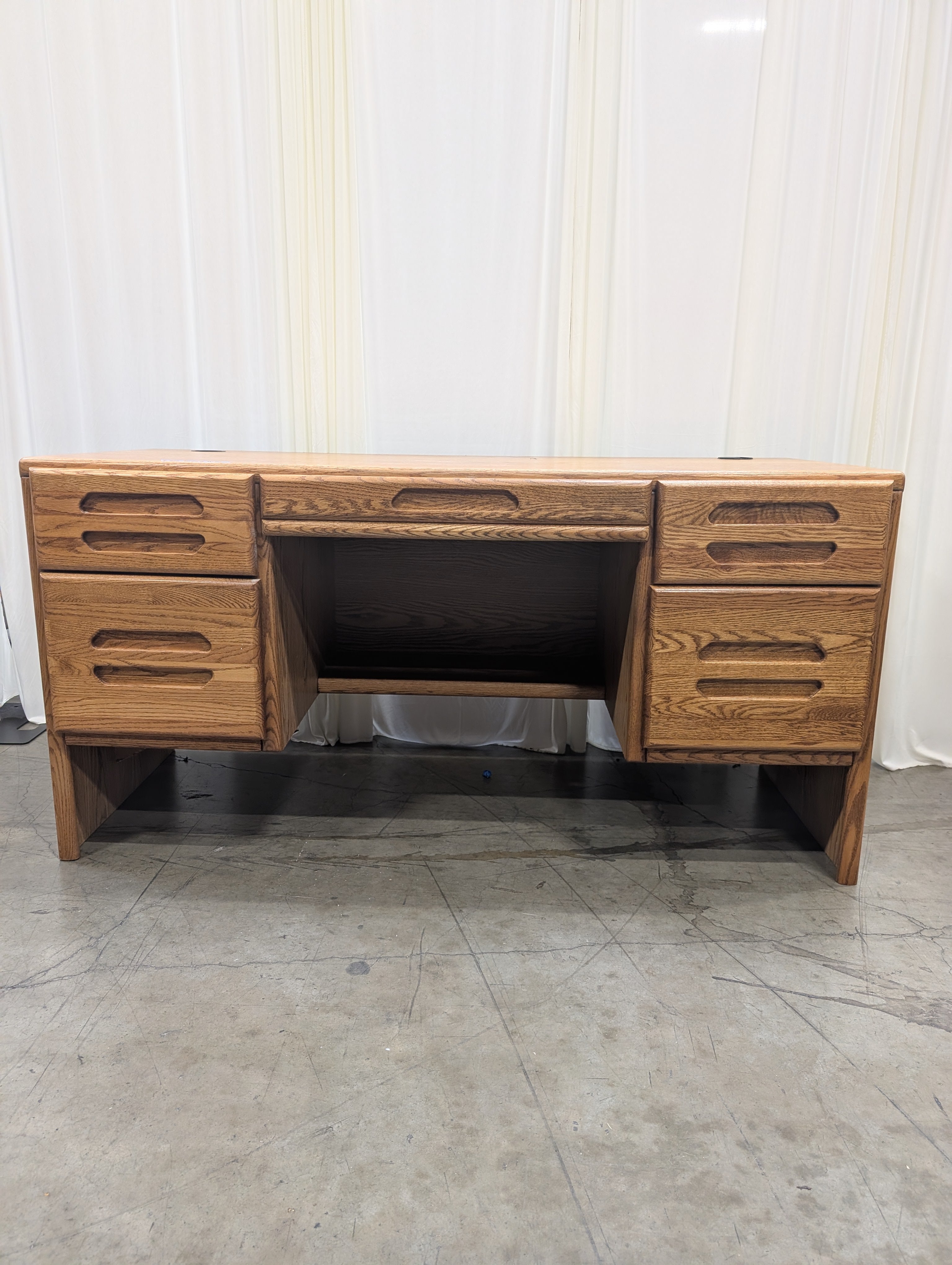 Honey Oak Double Pedestal Desk with Integrated Pulls