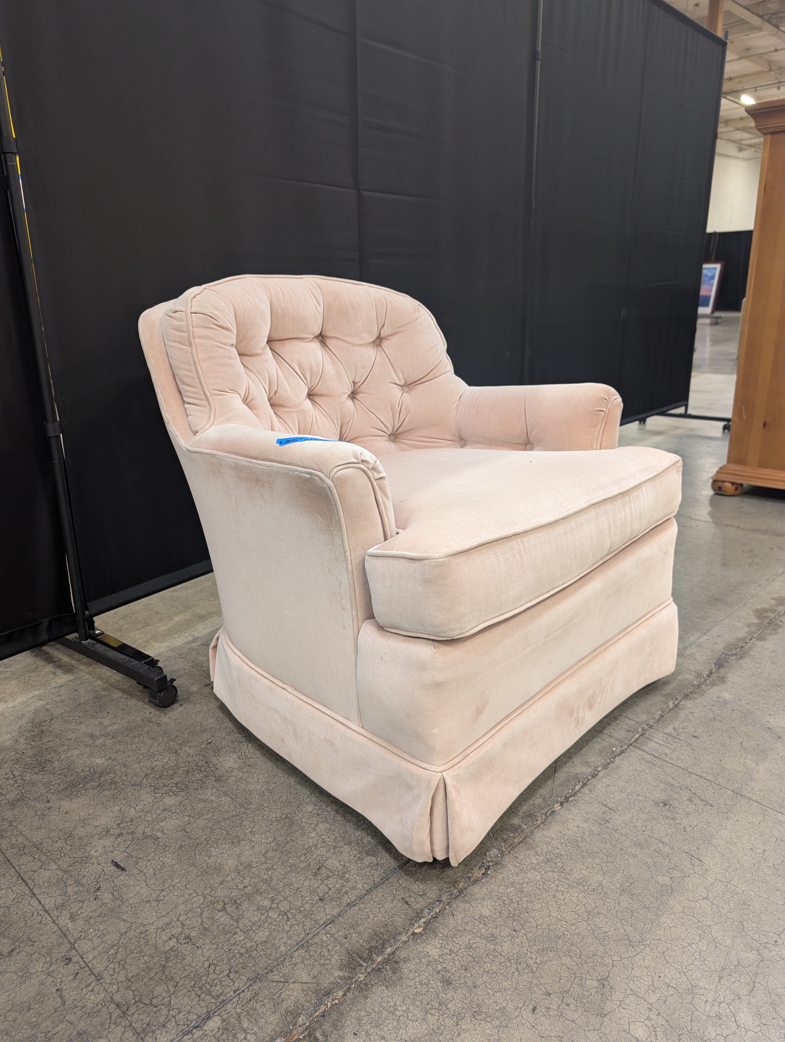 Blush Tufted Velvet Drexel Armchair