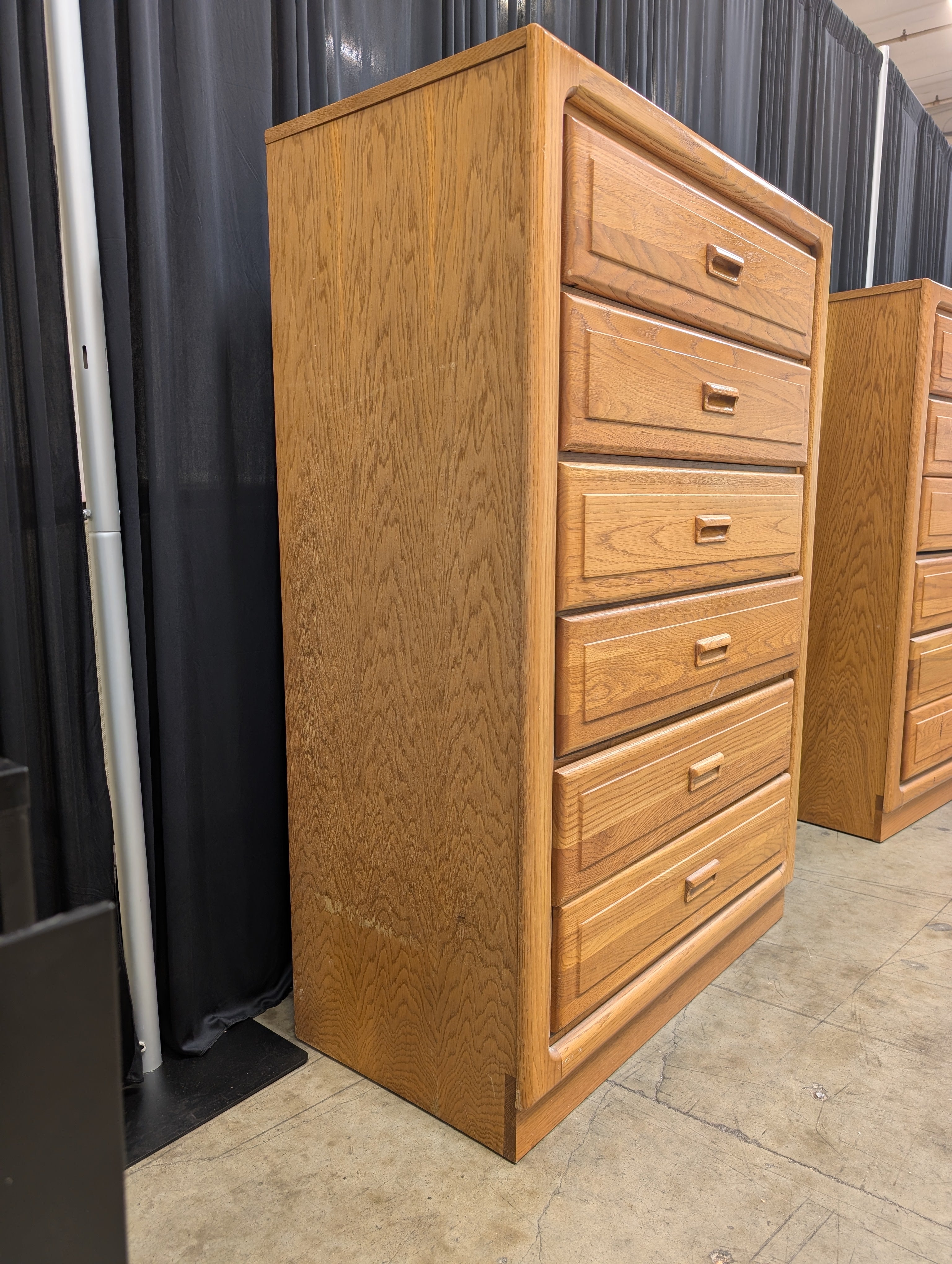 Golden Oak Six-Drawer Dresser with Wooden Pulls