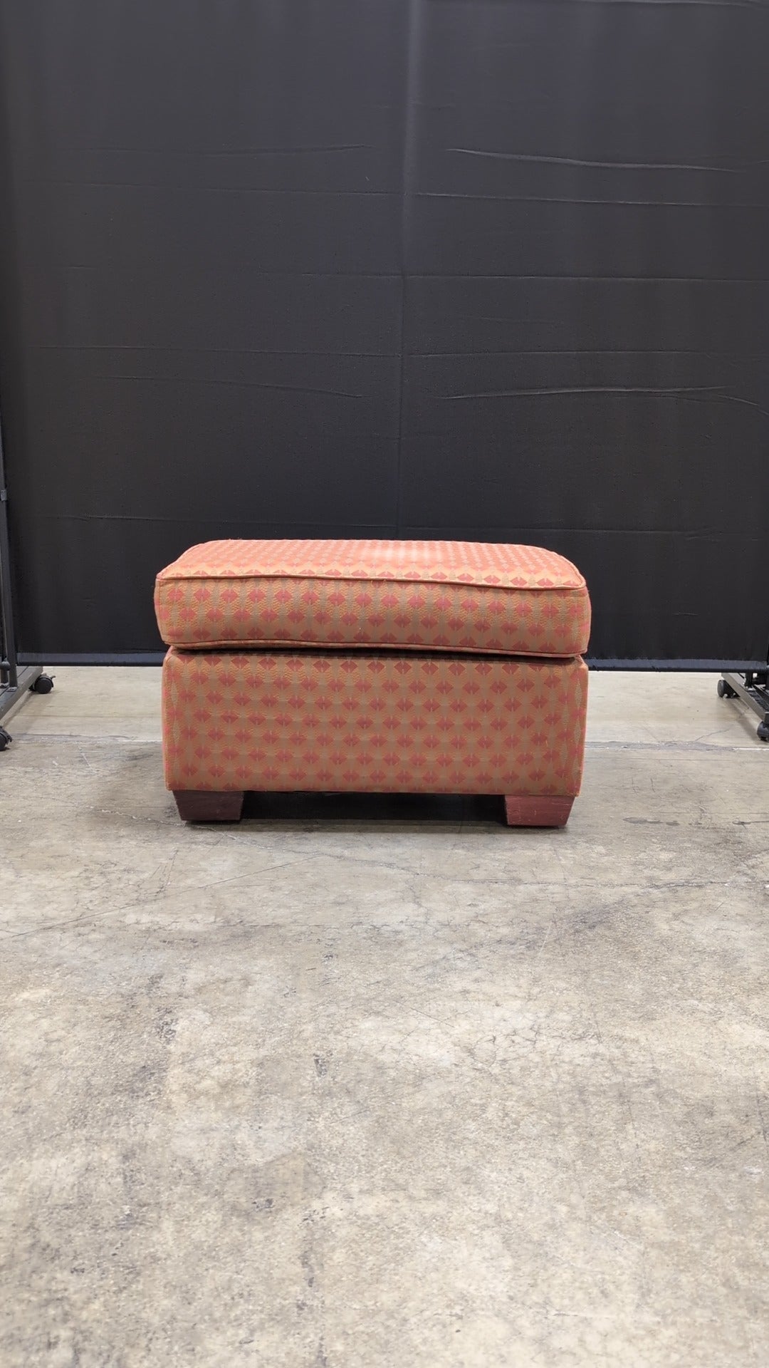 Vibrant Geometric Patterned Upholstered Ottoman with Wooden Furniture Risers