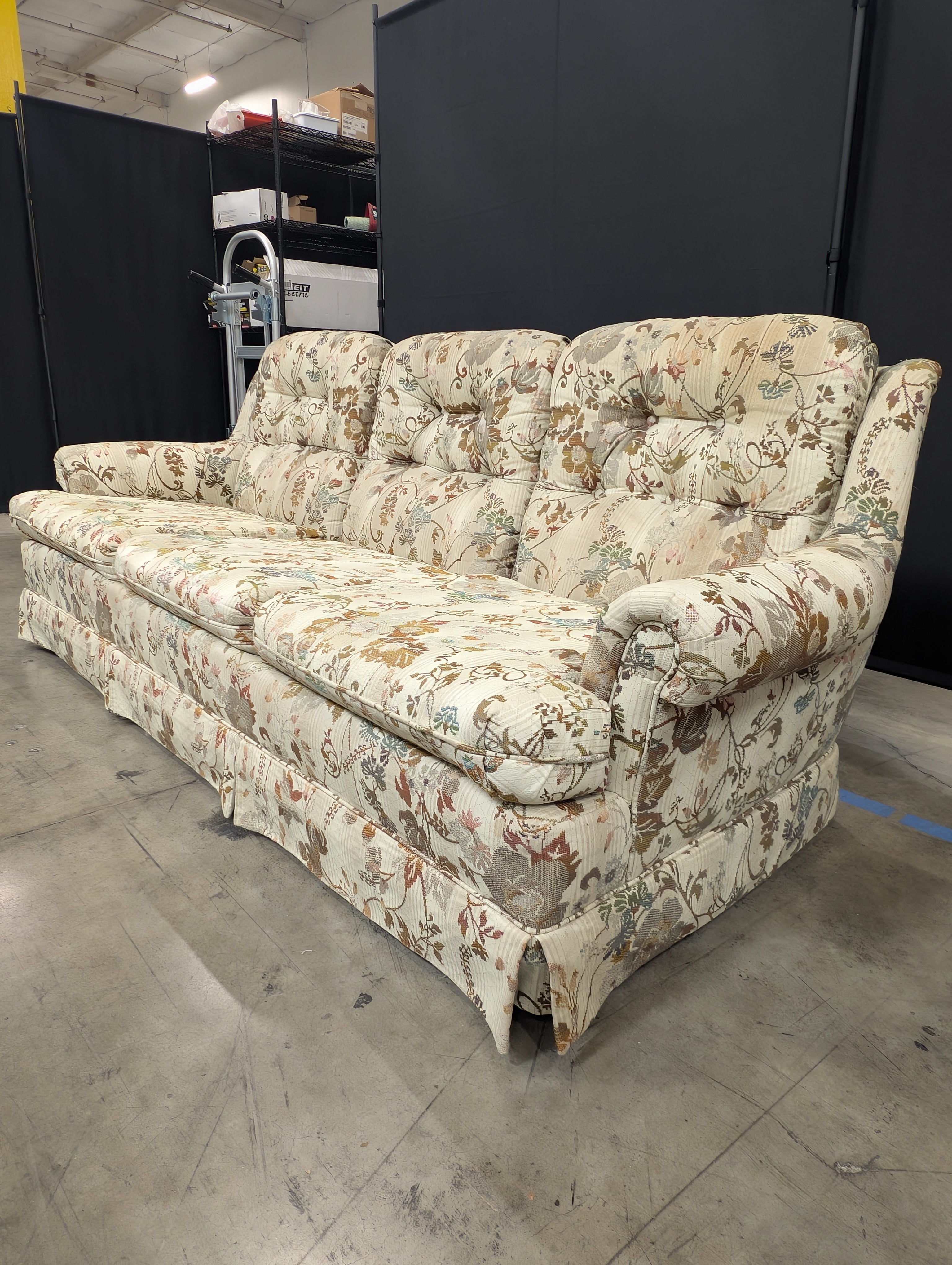 Vintage Style Floral Stratford Company Three-Seater Sofa