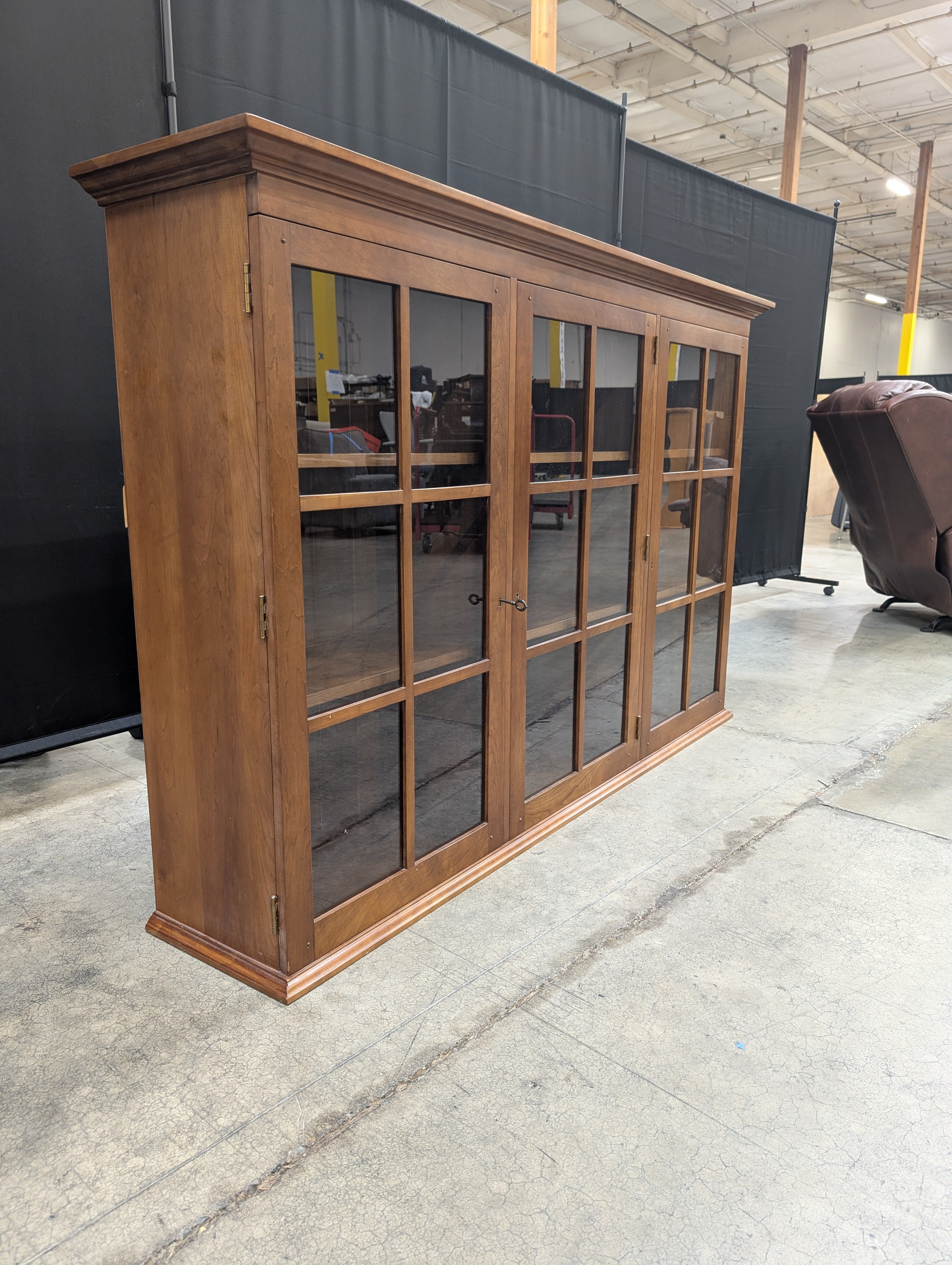 Stickley Furniture Wooden Display Cabinet with Glass Doors