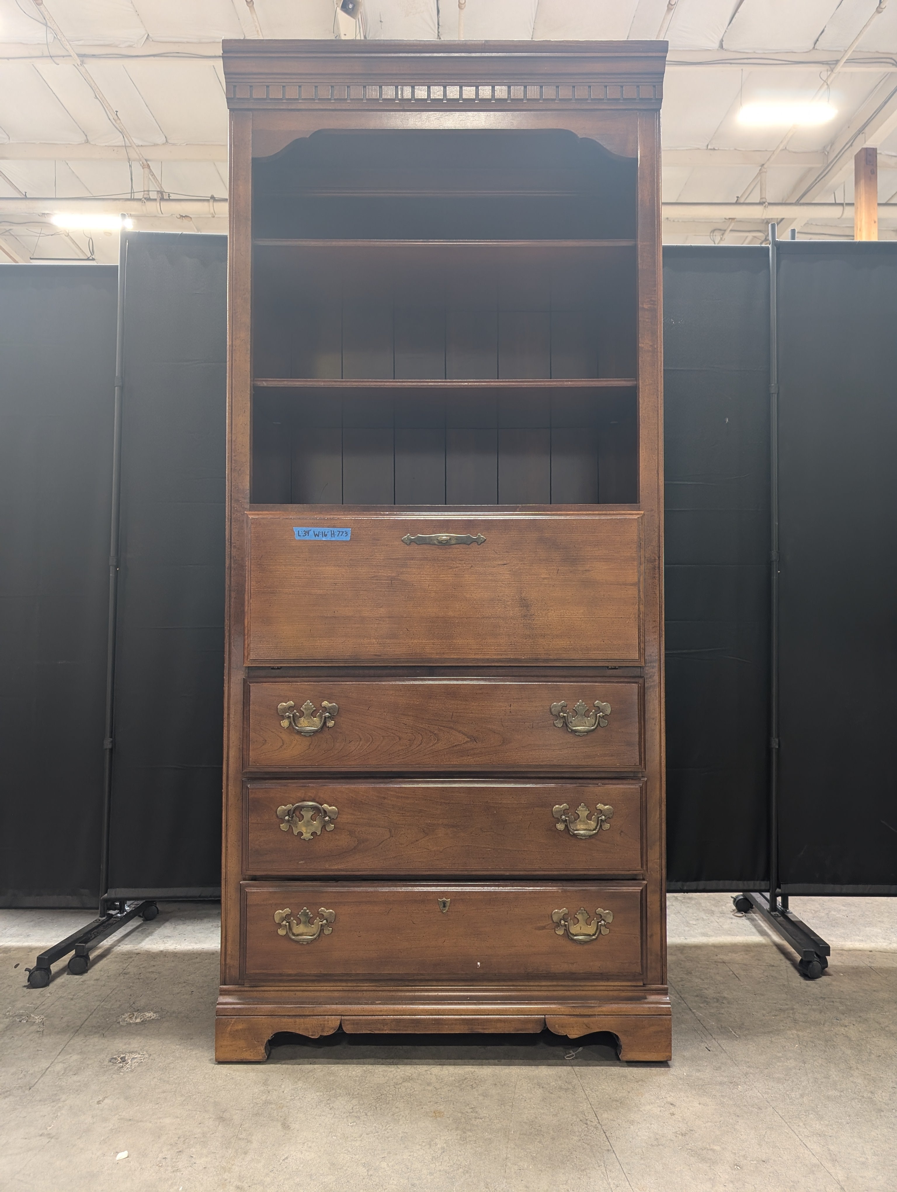 Traditional Brown American Drew Wood Dresser with Hutch