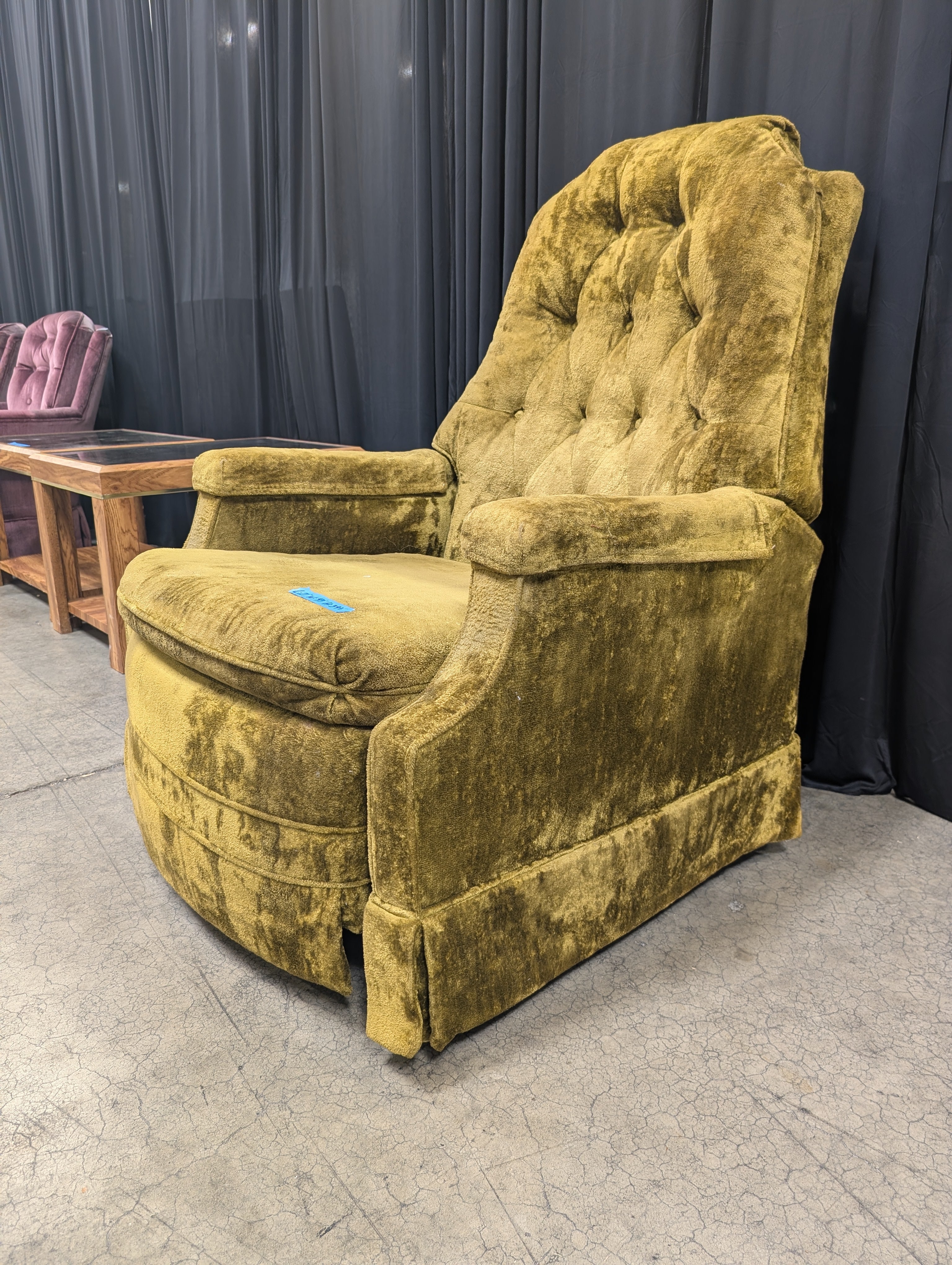 Vintage Olive Green Tufted Recliner in Velvet